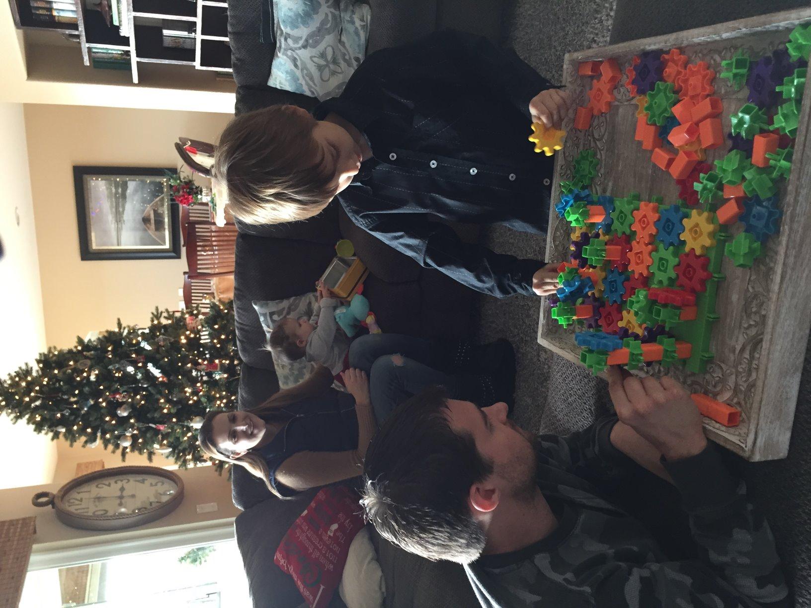 Learning Resources Gears Deluxe Building Set customer photo 1