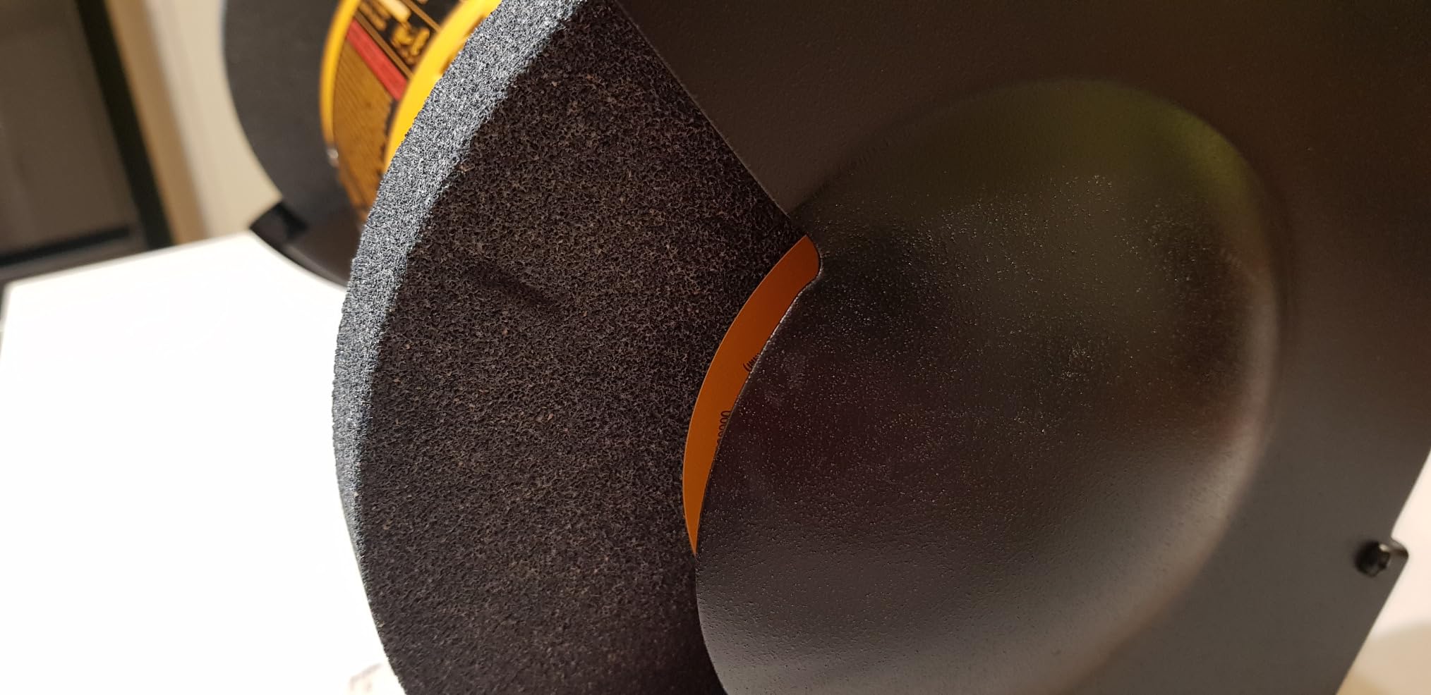 DEWALT DW758 8-Inch Bench Grinder customer photo 2