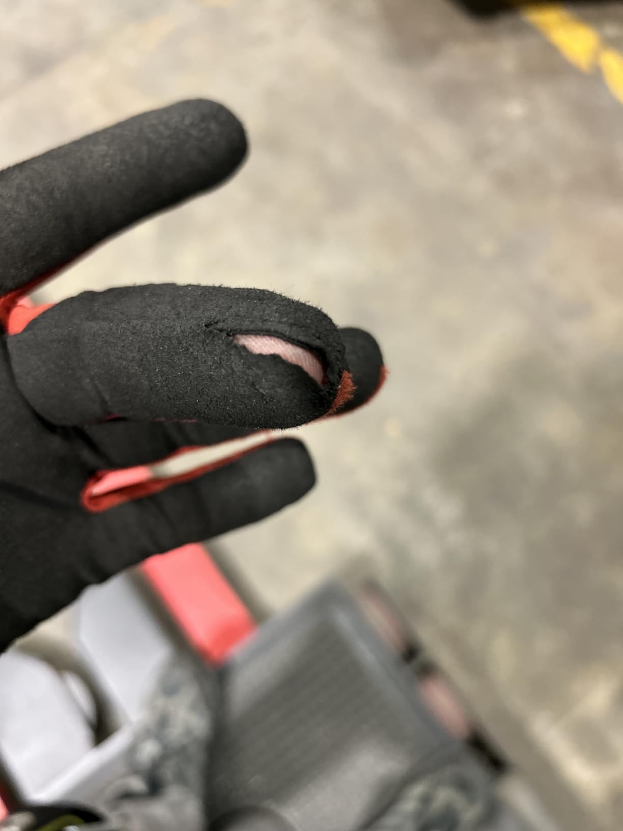 Mechanix Wear: FastFit Work Glove with Elastic Cuff for Secure Fit, Performance Gloves for Multi-purpose Use customer photo 2