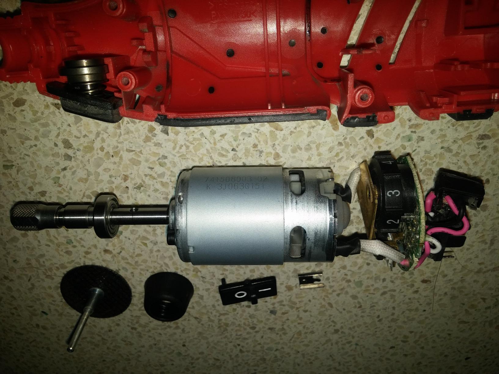 Milwaukee Cordless Rotary Tool, 12.0V customer photo 1