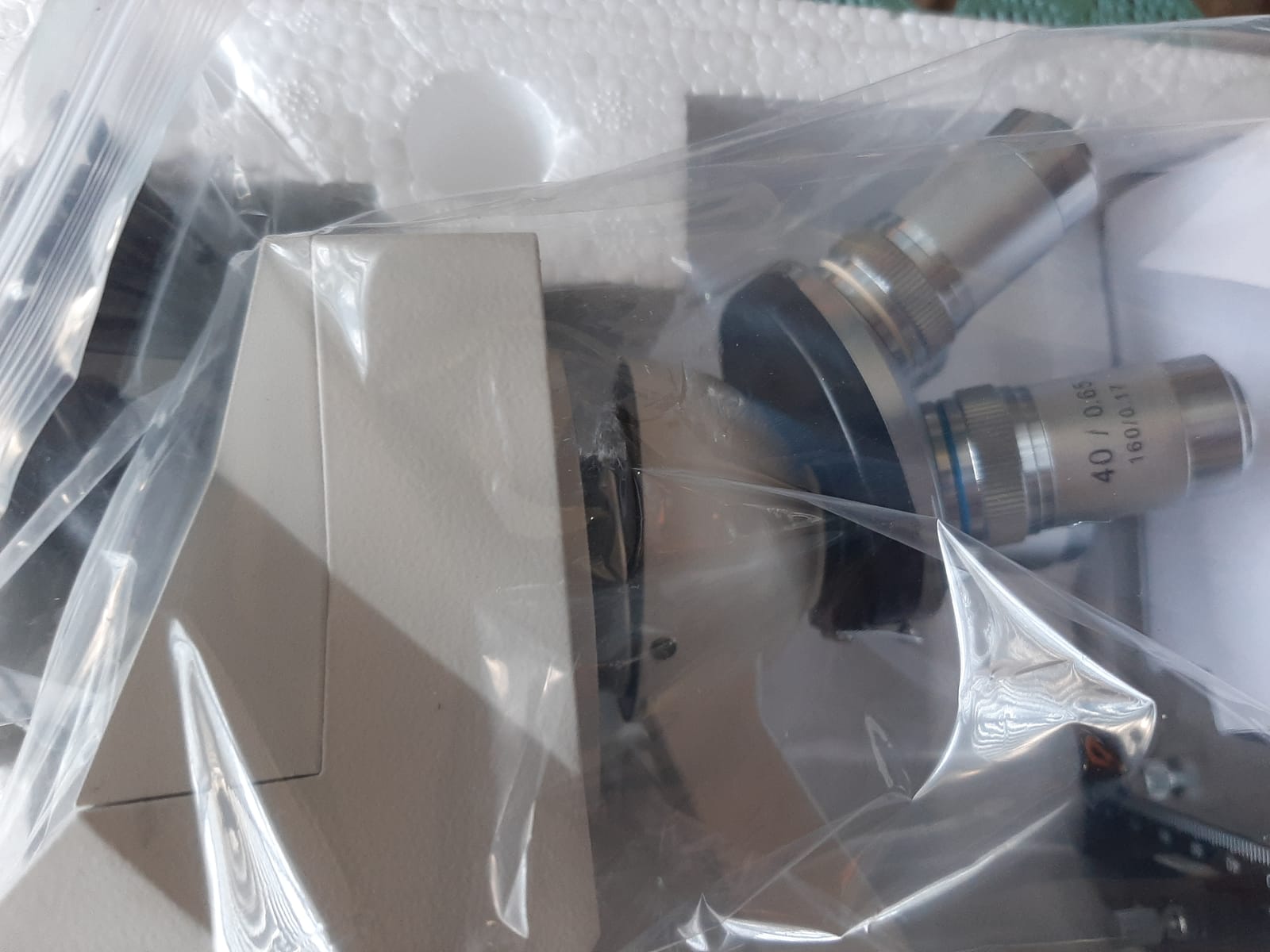 OMAX M82ES-SC100-LP100-OM 2000X LED Binocular Compound Lab Microscope customer photo 1
