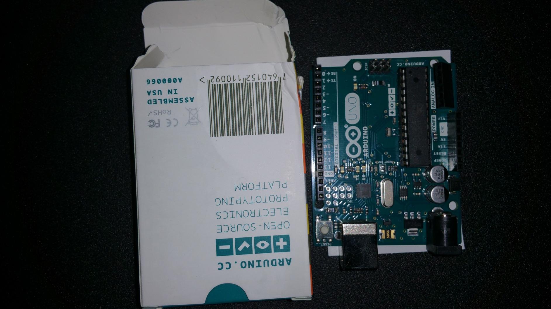 Vilros Arduino Uno Starter Kit - Includes Arduino Uno R3 Board, 190+ Electronics Components, Breadboard, Jumper Wires, DC Motor, Servo, Relay, Full-Color 72 Page Manual [190+ Pieces] customer photo 1