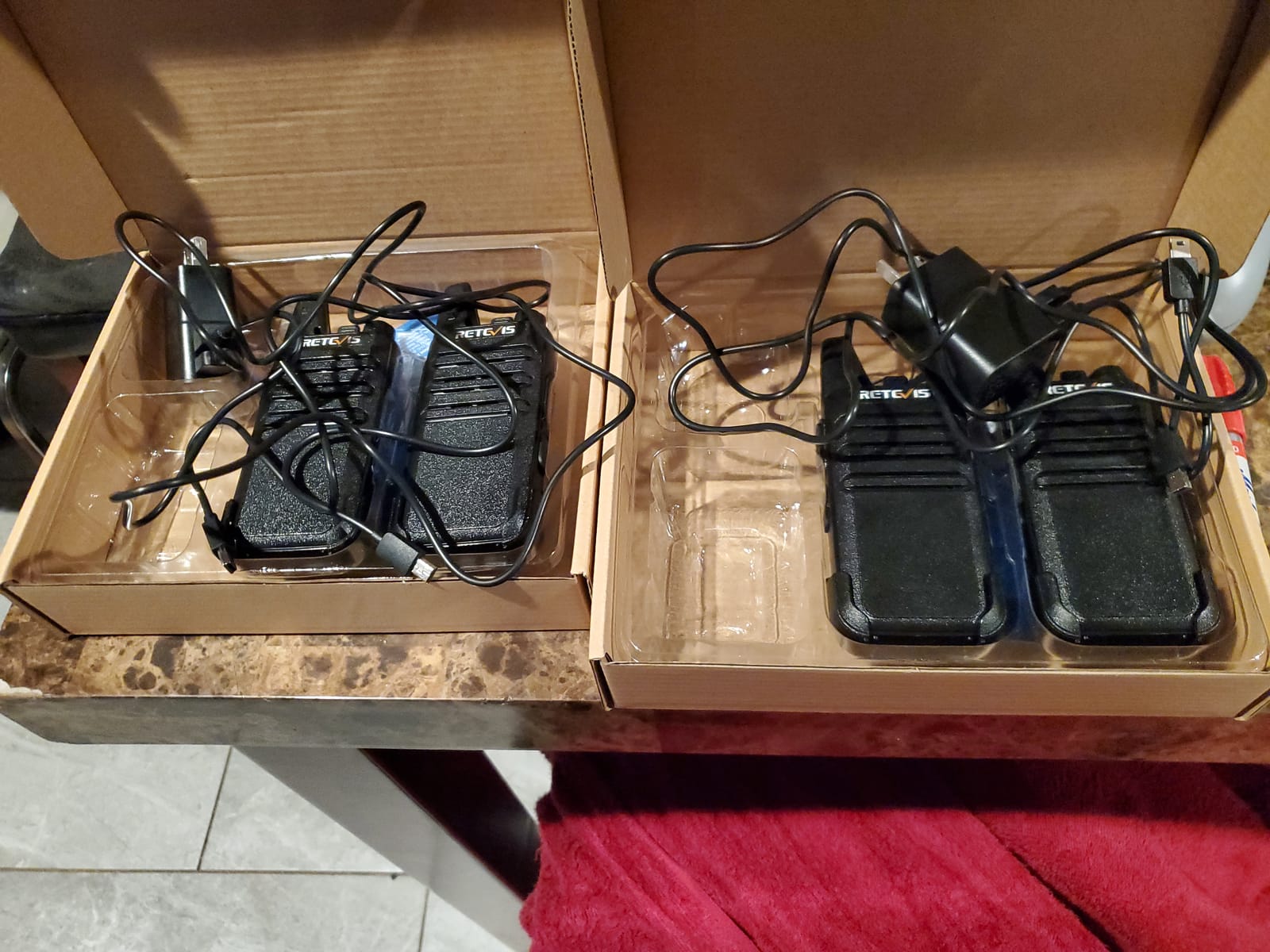 Retevis RT22 Compact & Lightweight FRS Walkie Talkies Long Range (4 Pack) customer photo 1