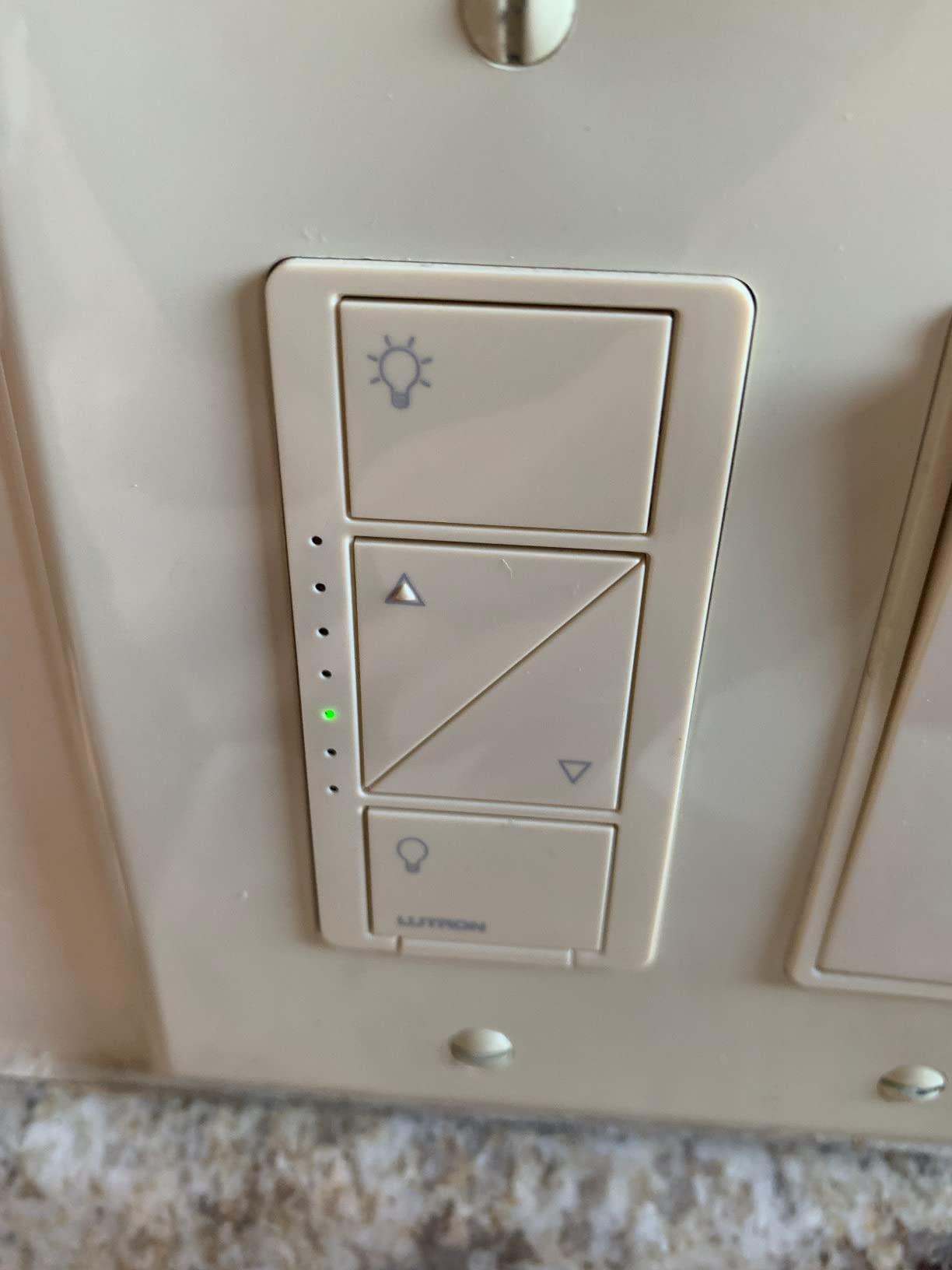 Lutron Caseta Smart Dimmer Switch (Smart Hub Required), No Neutral Required customer photo 1