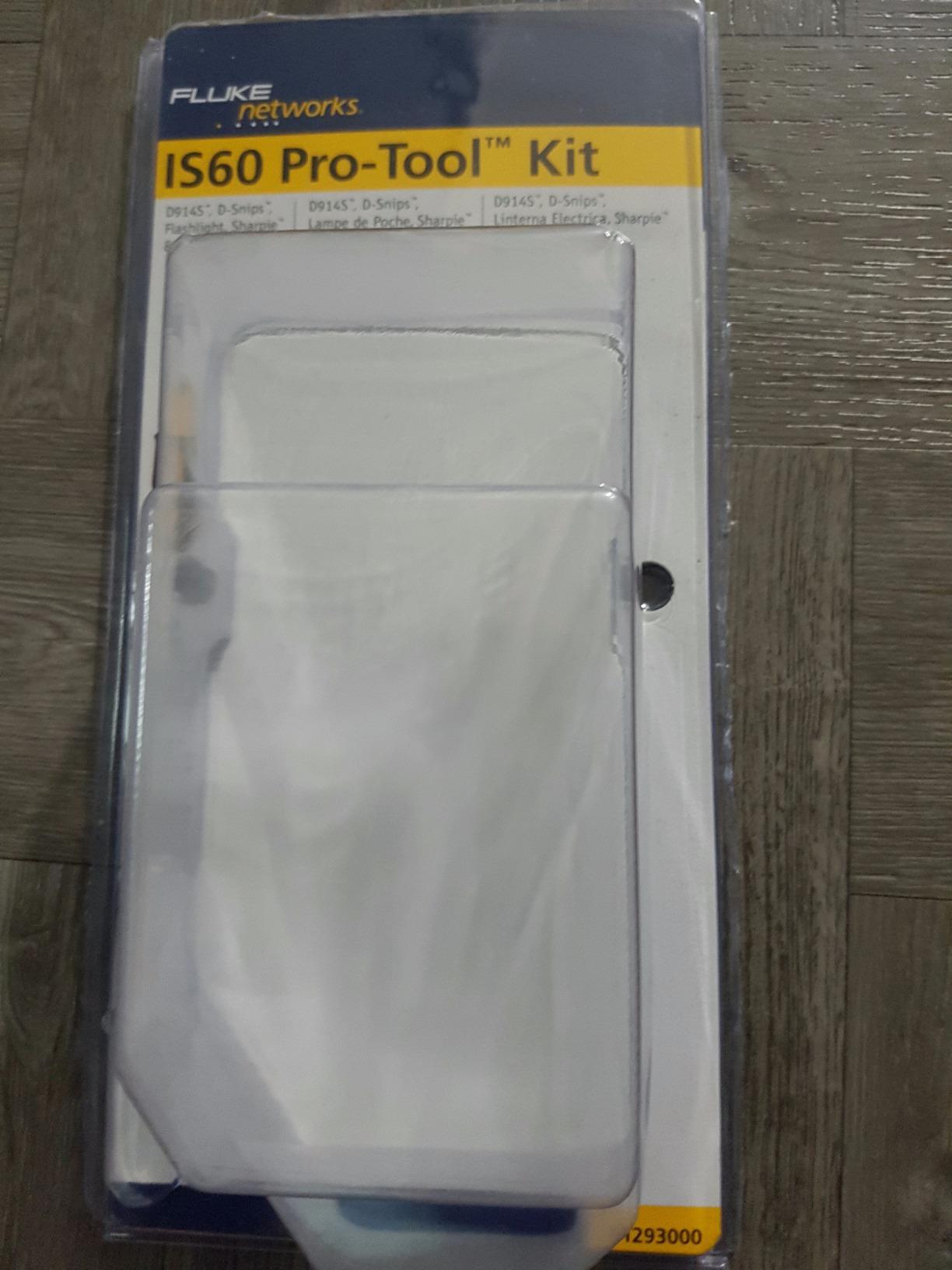 Fluke Networks MT-8200-60-KIT IntelliTone Pro 200 Probe and Toner, Multicolor customer photo 1