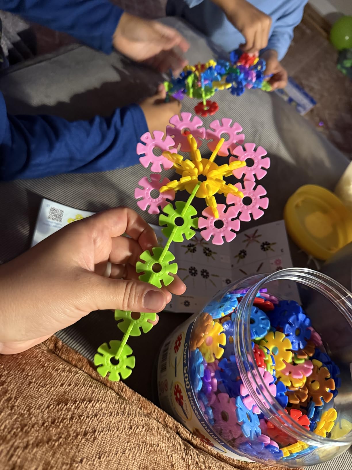 Brain Flakes 500 Piece Set, Ages 3+, Interlocking Plastic Disc Toy for Creative Building, Educational STEM Learning, Construction Block Play for Kids, Teens, Adults, Boys, and Girls customer photo 2