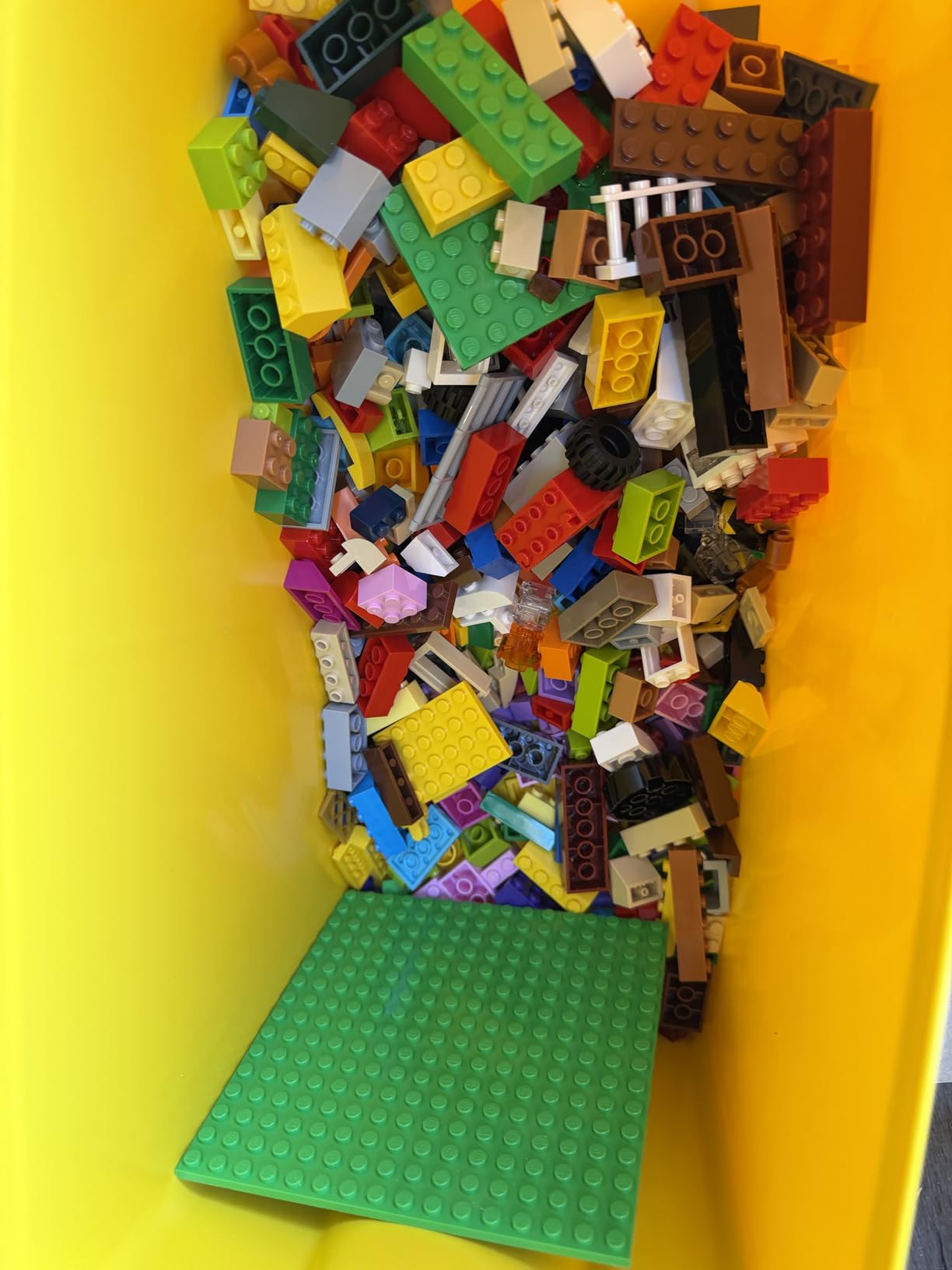 LEGO Classic Large Creative Brick Box 10698 customer photo 1