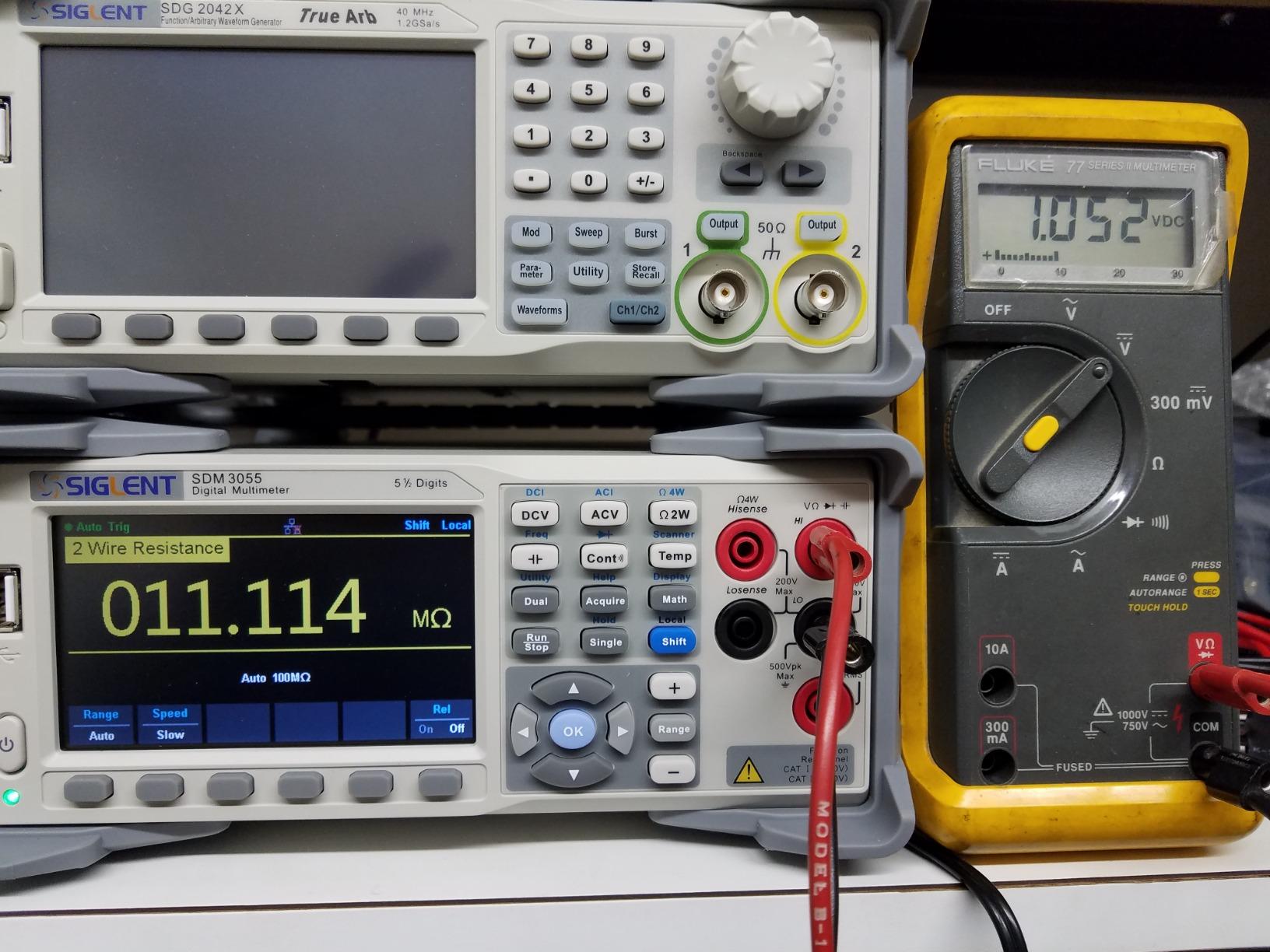 Siglent Technologies SDM3055 5.5 Digit Digital Multimeter, White/Grey customer photo 2