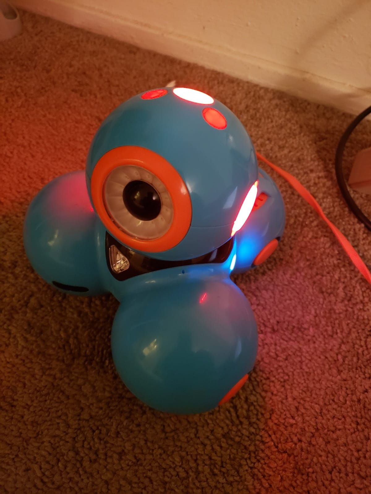 Wonder Workshop Dash Robot - Coding Robots for Kids 6+ - Voice Activated STEM Robot Toys - Interactive, Educational & Programmable customer photo 1