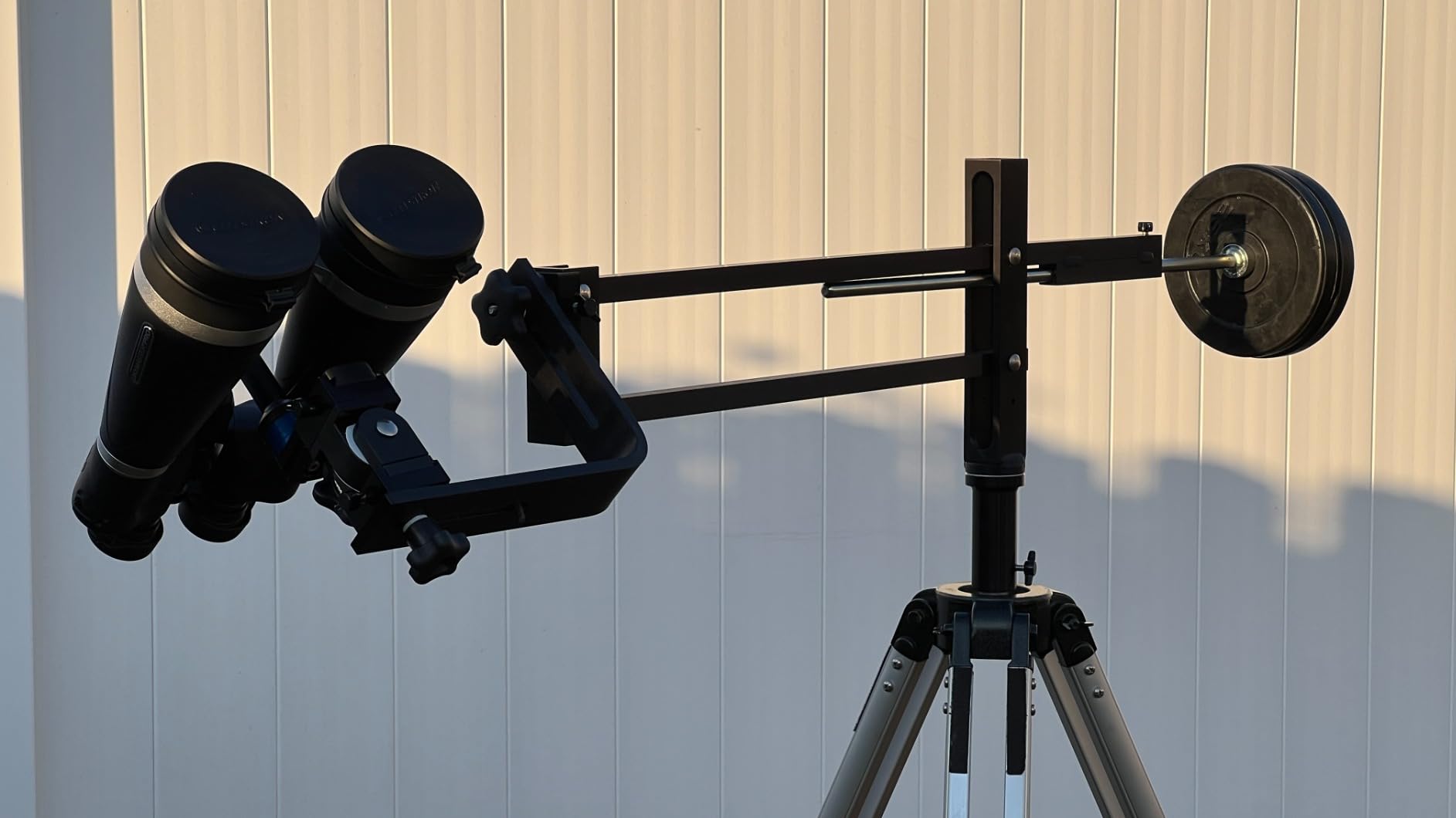Celestron SkyMaster Pro 20x80 Astronomy Binoculars for Long-Range Viewing customer photo 1
