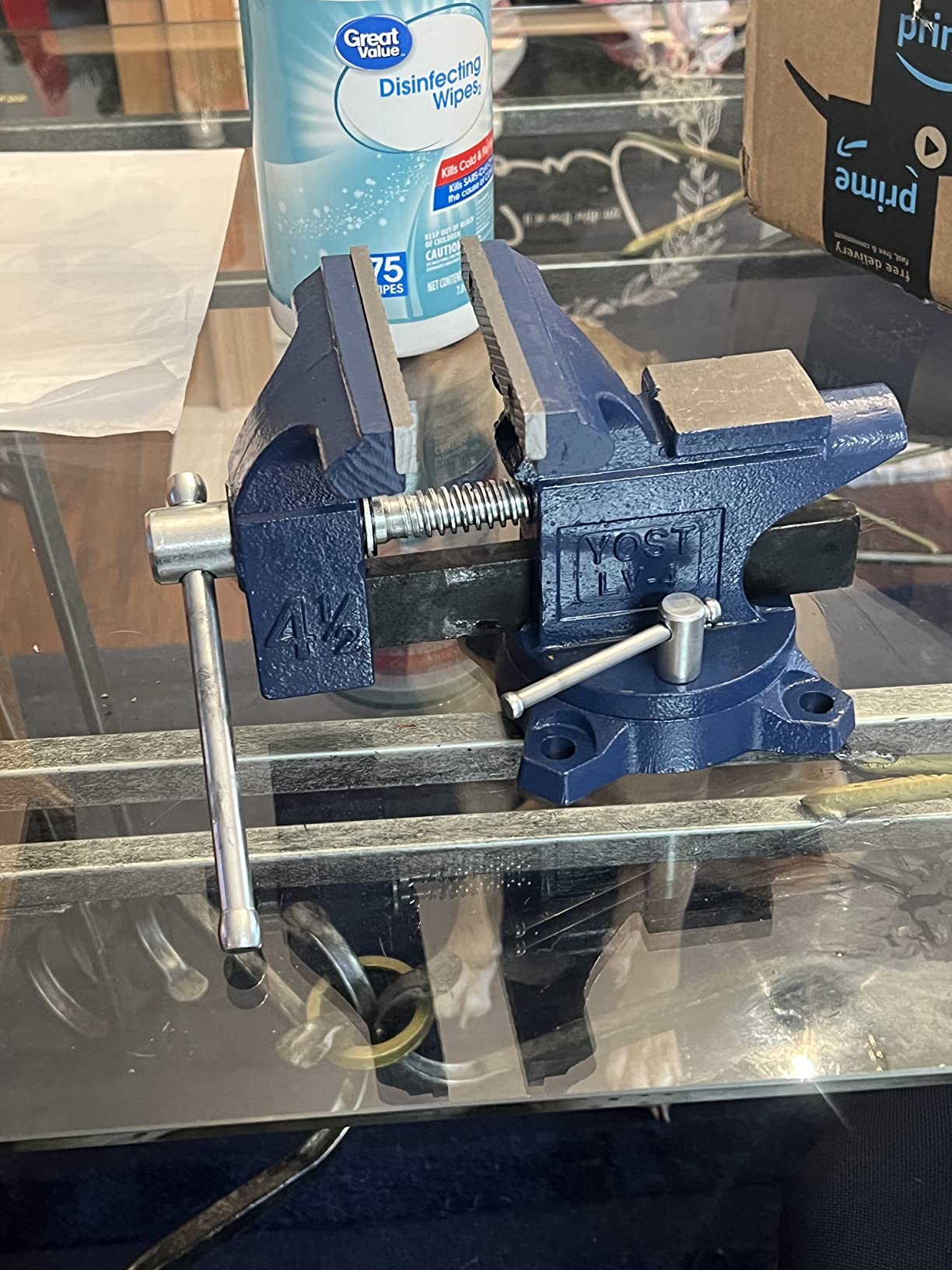 Yost Vises LV-4 Homeowner's Vise | 4.5 Inch Jaw Width with a 3 Inch Jaw Opening Home Vise | Secure Grip with Swivel Base | Blue customer photo 1