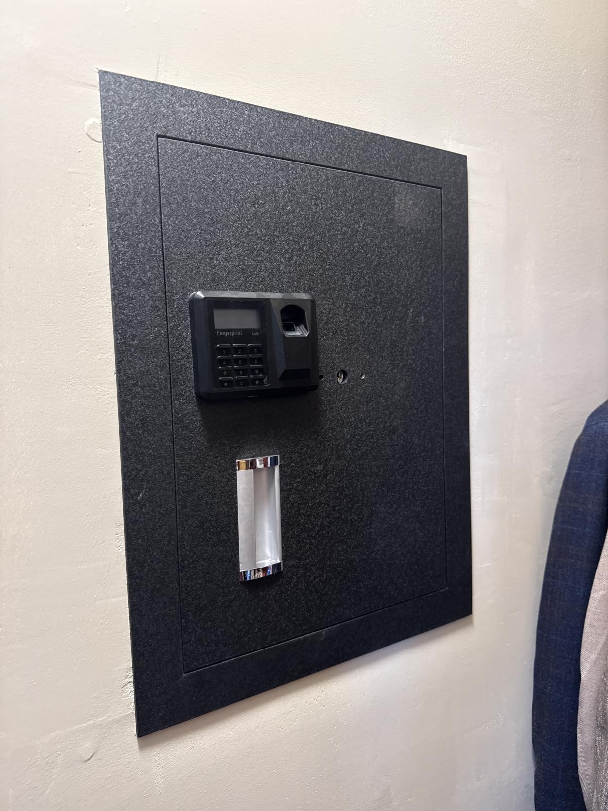 Viking Security Safe VS-52BLX Hidden Wall Biometric Safe customer photo 2