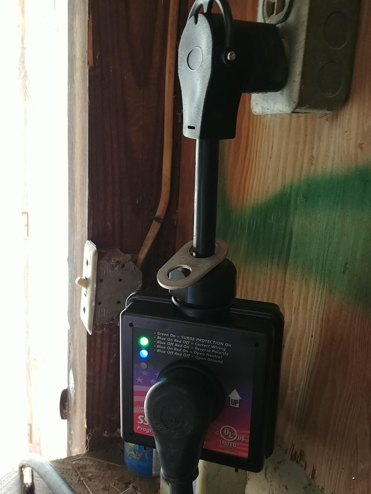 Progressive Industries SSP-30XL Portable RV Smart Surge Protector, Black, 30 Amp customer photo 1