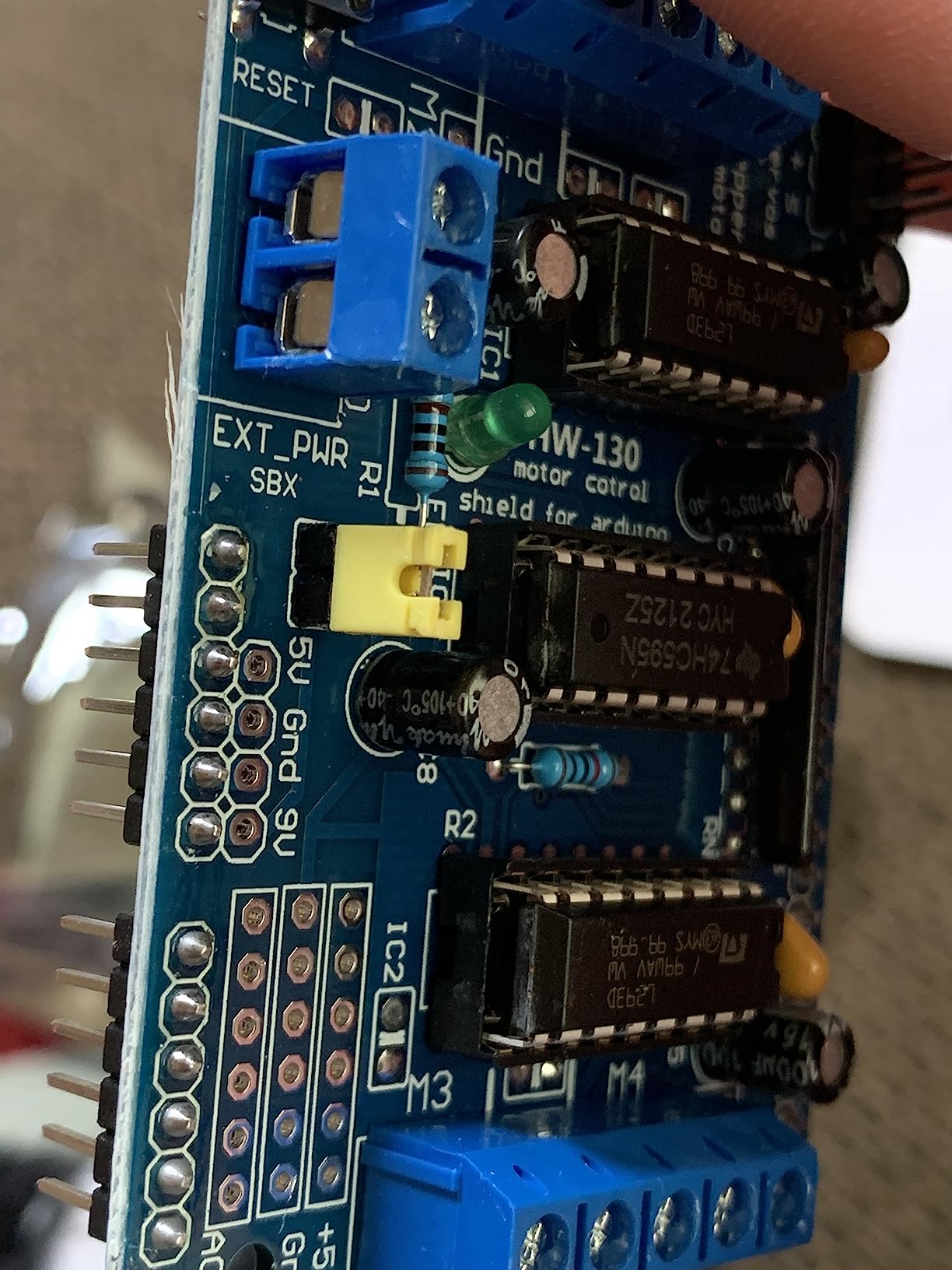HiLetgo L293D DC Motor Drive Shield Stepper Motor Drive Shield Expansion Board for Arduino Duemilanove Raspberry Pi customer photo 1