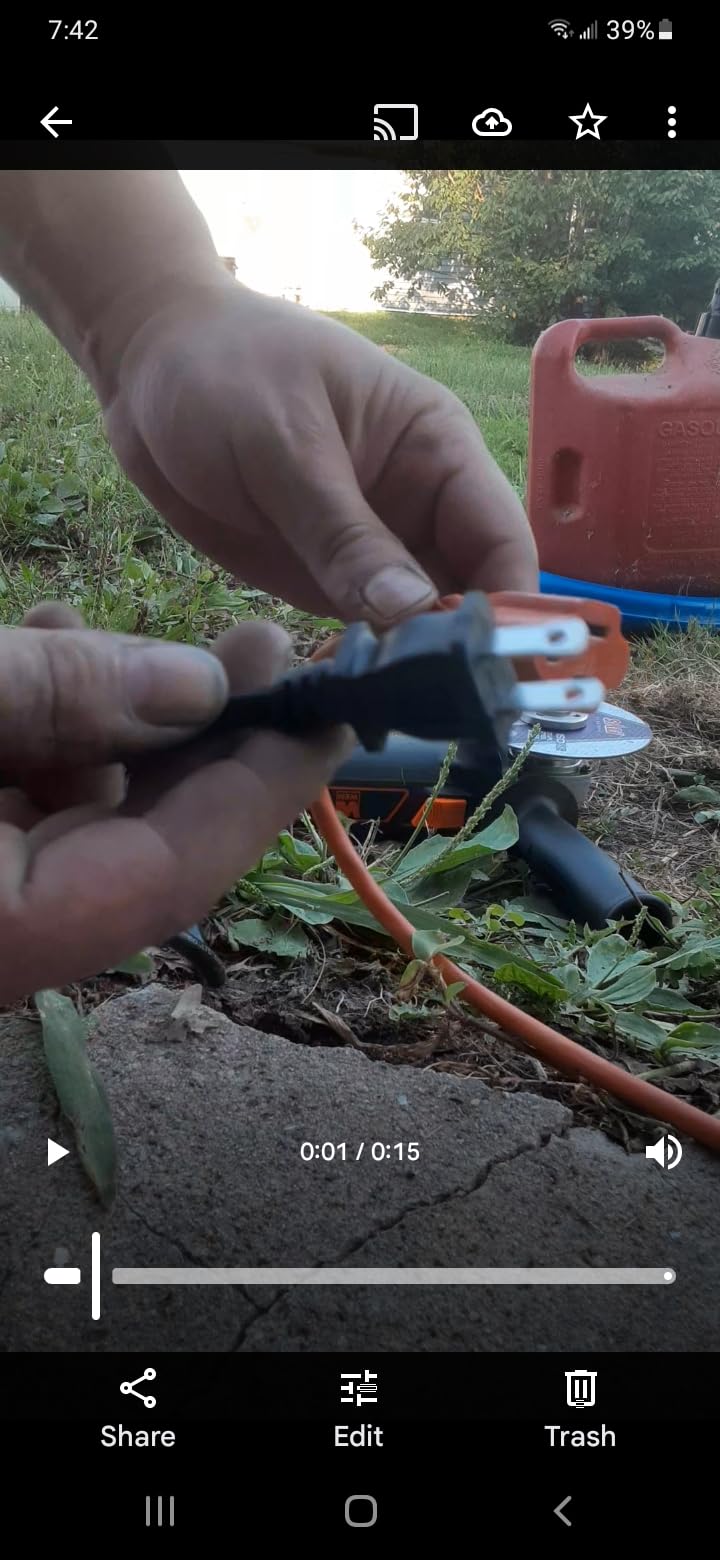 WEN 7-Amp Angle Grinder with 4-1/2-Inch Wheel and Reversible Handle (944) customer photo 1