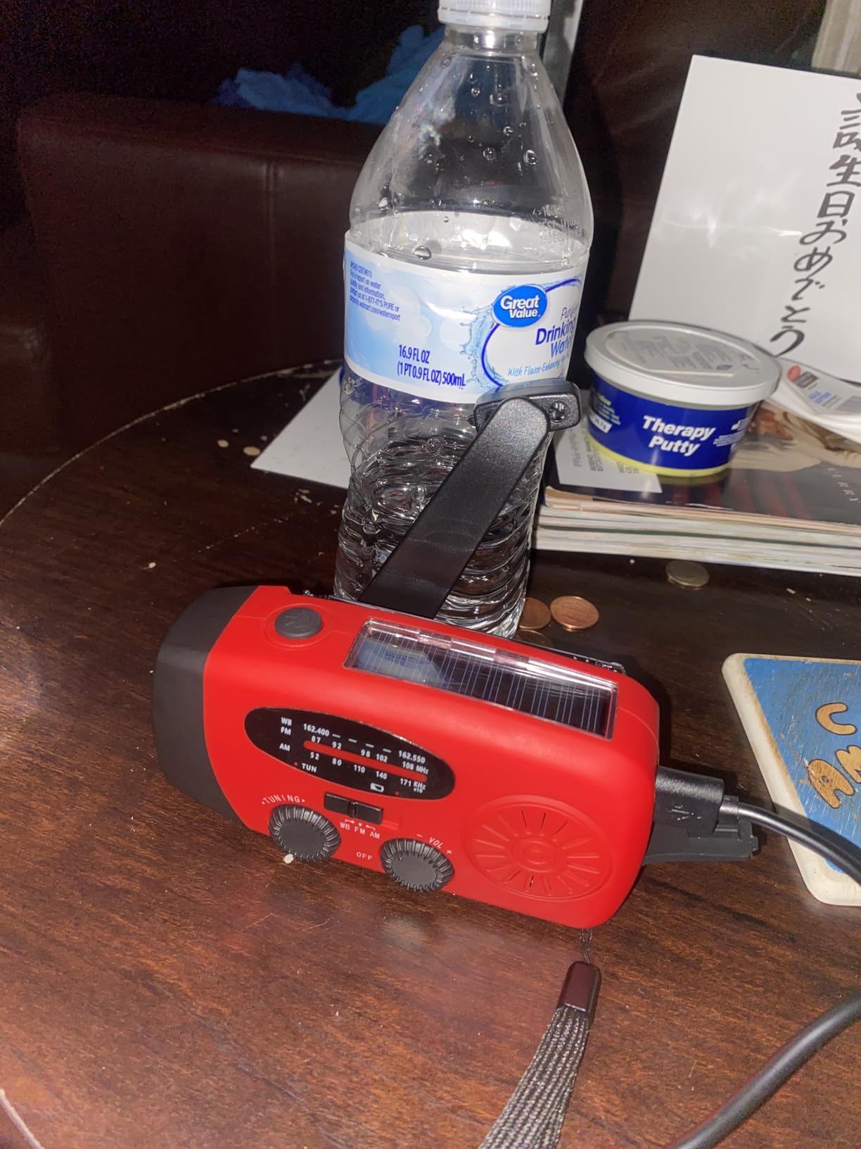 Hand Crank Radio with LED Flashlight,2000mAh NOAA AM FM Emergency Radio customer photo 2