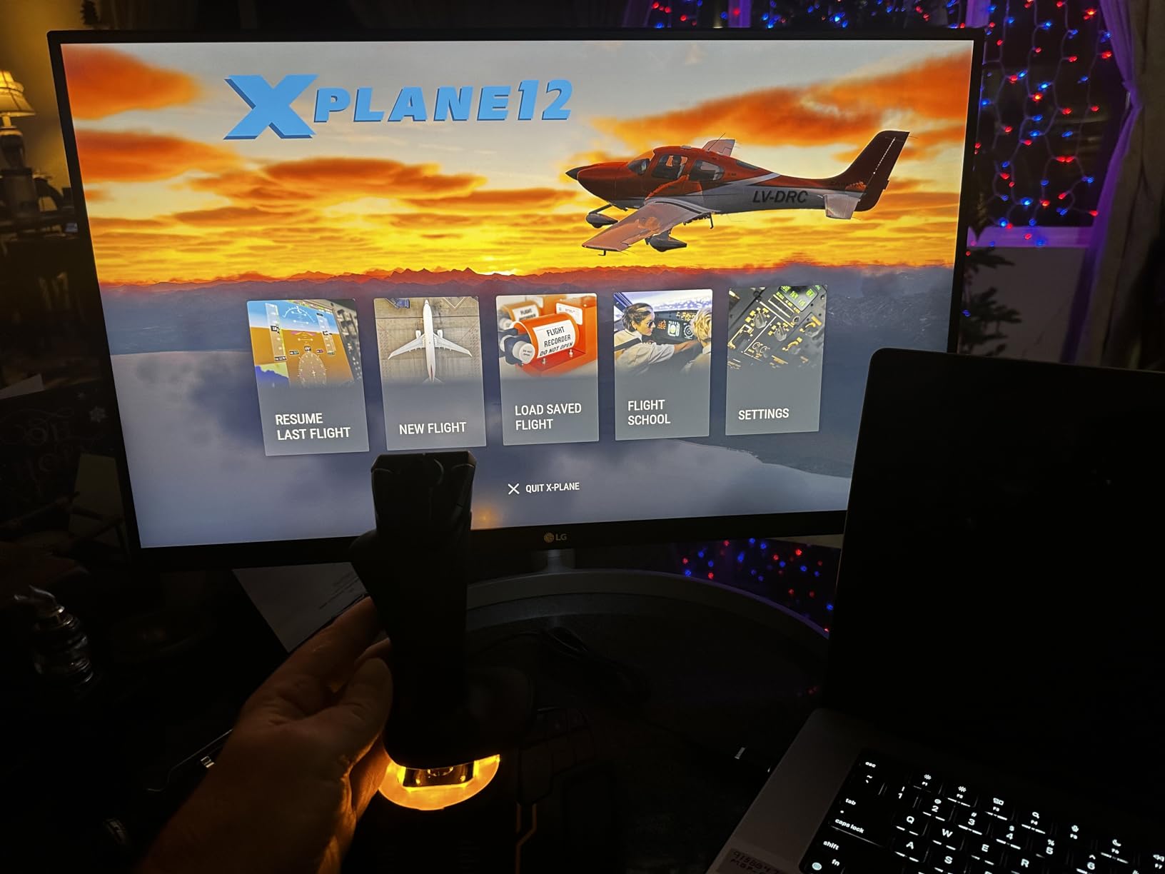 Thrustmaster T16000M FCS - Precision Combat Flight Sim Joystick - PC customer photo 2
