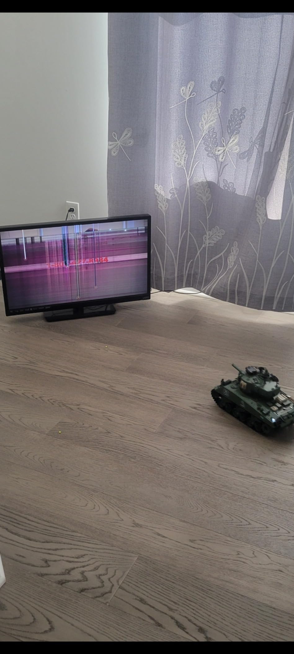 fisca Remote Control Tank, 2.4Ghz 15 Channel 1/20 Sherman M4A3 Main Battle RC Tank that Shoot BBS Airsoft for Kids Age 10 11 12-16 Year Old customer photo 1