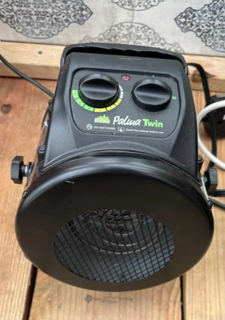 BioGreen Electric Greenhouse Heater & Fan with Digital Thermostat PALMA | 1500 Watts, 5100 BTU/hr | 5800 ft³/h Air Circulation -58 to 210.2°F | Stainless Steel | Spraywater Proof customer photo 2