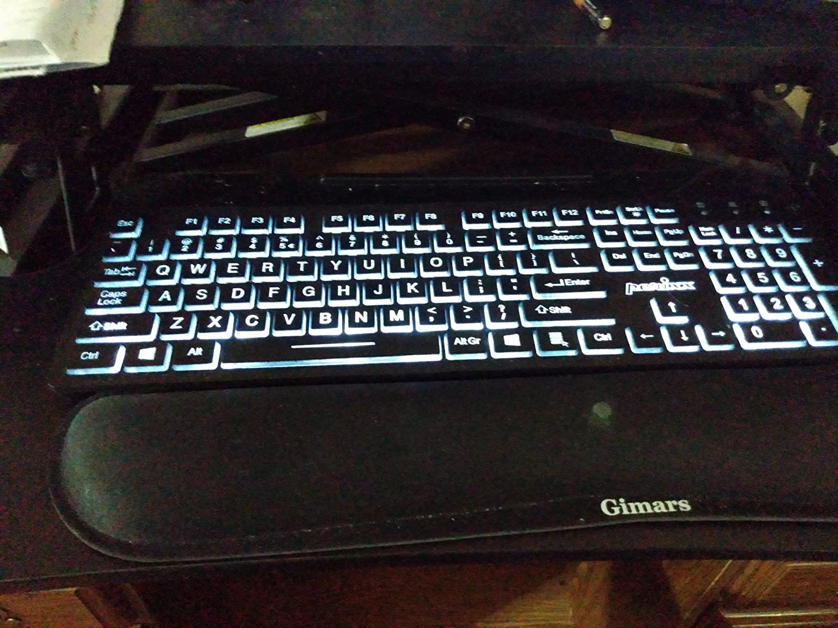 Perixx PERIBOARD-317 Wired Backlit USB Keyboard, Big Print Letter with White Illuminated LED, US English Layout,Black customer photo 2