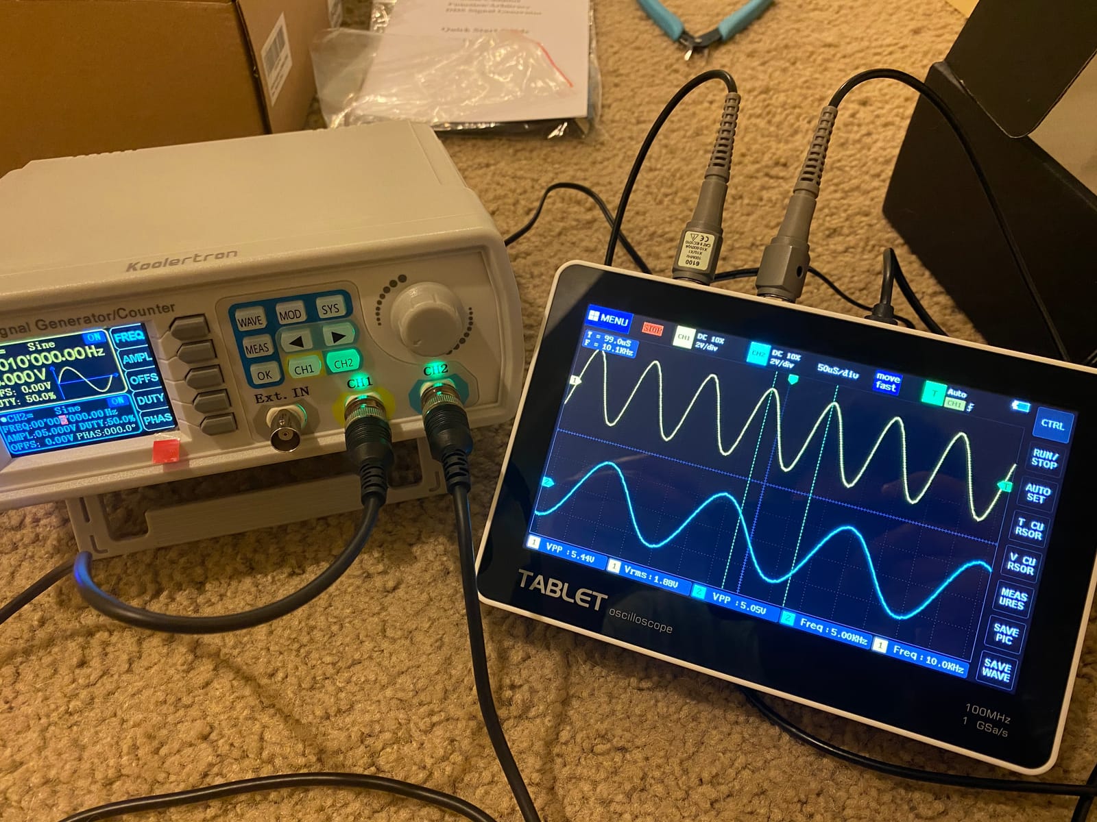Koolertron Upgraded 30MHz DDS Signal Generator Counter,High Precision Dual-Channel Arbitrary Waveform Function Generator Frequency Meter 200MSa/s (30MHz) customer photo 1