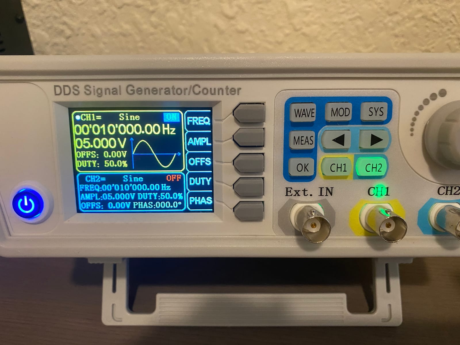 Koolertron Upgraded 30MHz DDS Signal Generator Counter,High Precision Dual-Channel Arbitrary Waveform Function Generator Frequency Meter 200MSa/s (30MHz) customer photo 2