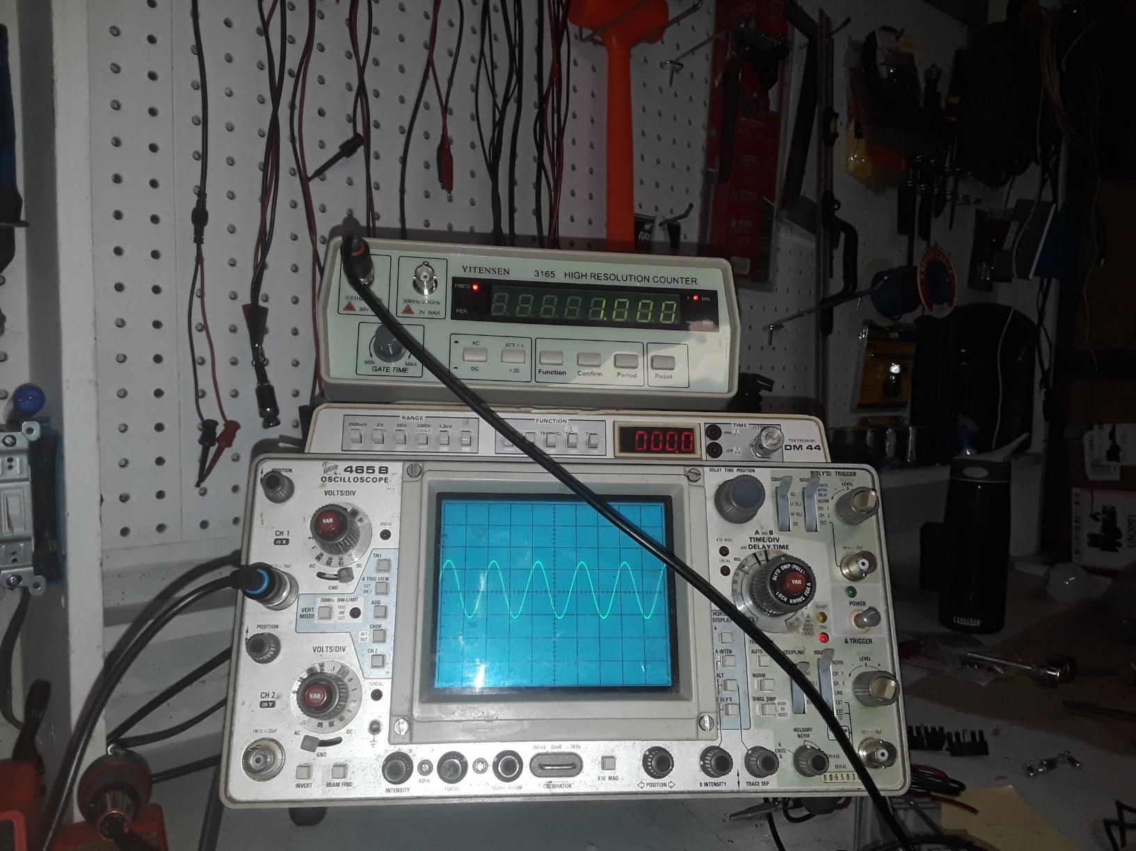 Koolertron Upgraded 15MHz DDS Signal Generator Counter,High Precision Dual-Channel Arbitrary Waveform Function Generator Frequency Meter 200MSa/s (15MHz) customer photo 1