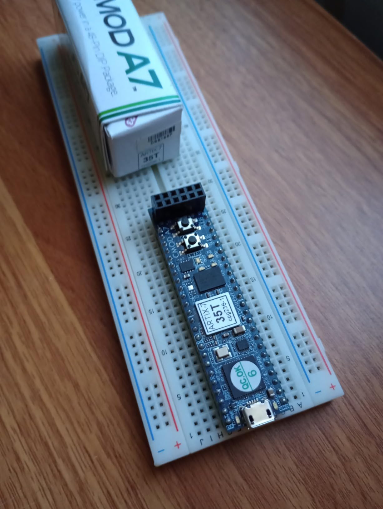 Digilent Cmod A7: Breadboardable Artix-7 FPGA Module (Cmod A7-35T) customer photo 1