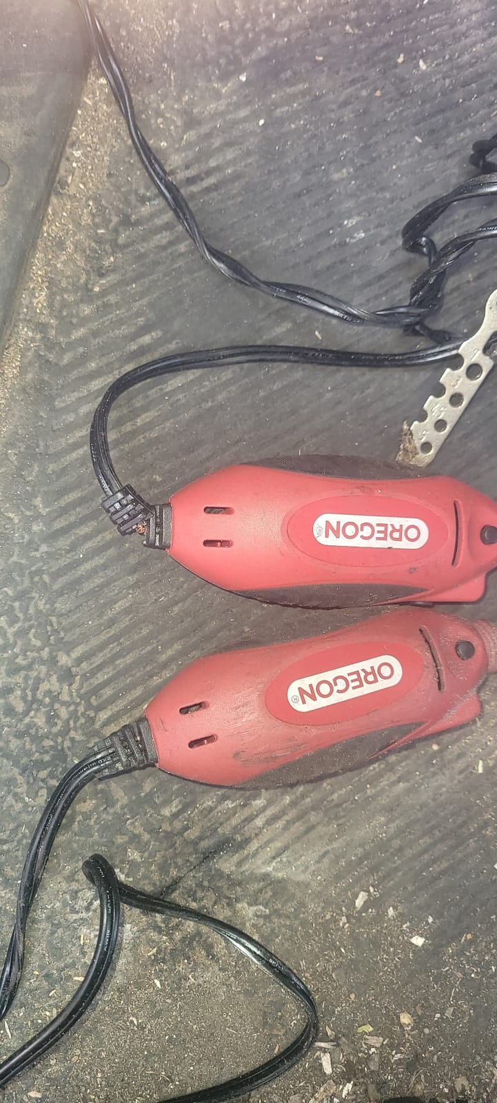 Oregon 12V Sure Sharp Electric Chain Sharpener customer photo 2