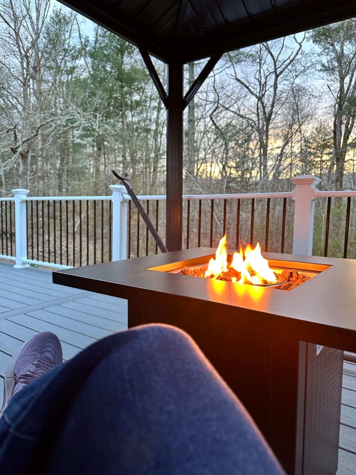LEGACY HEATING 28in Gas Fire Pit Table, Outdoor Firepit, Black customer photo 2