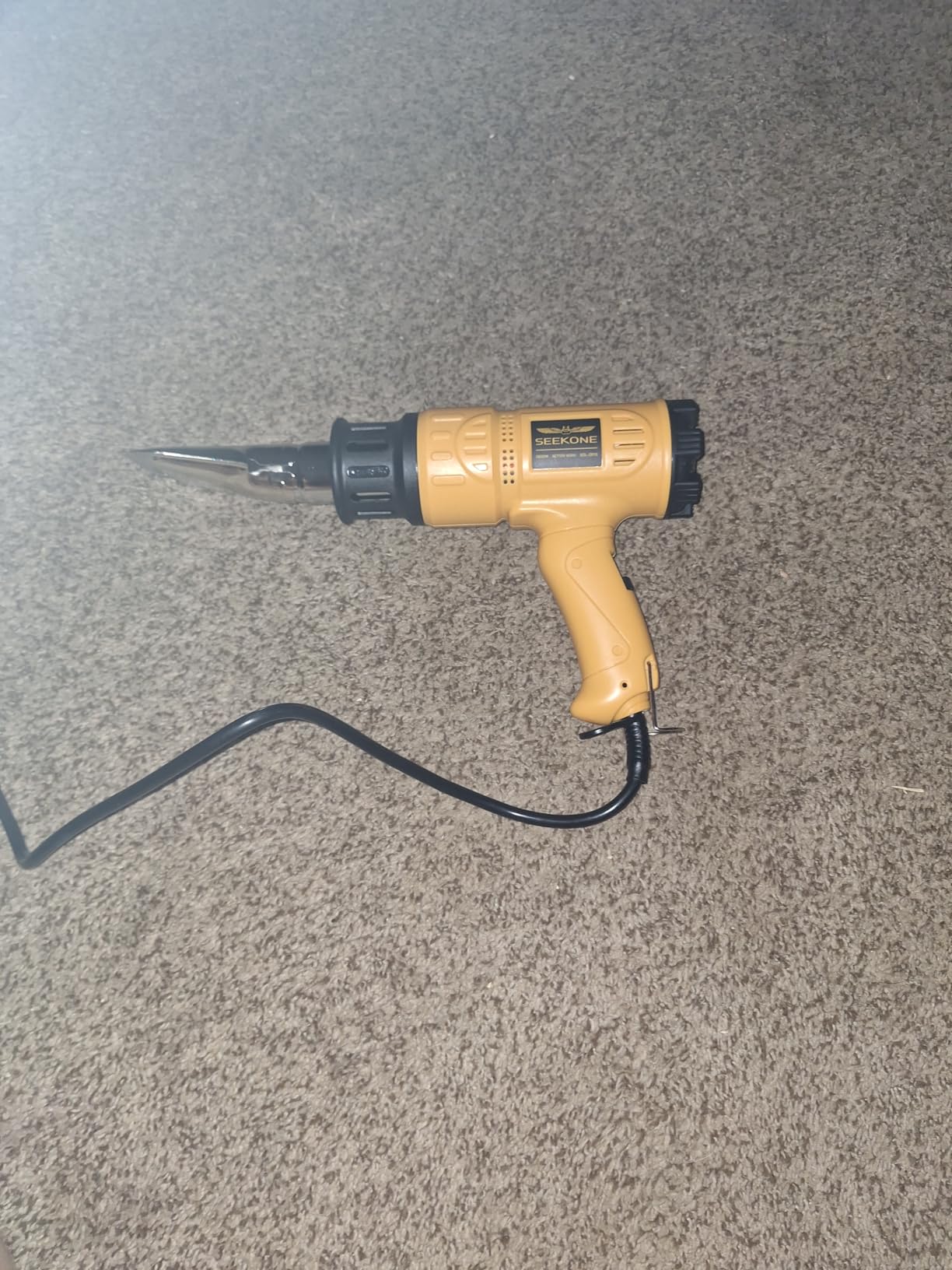 SEEKONE 1800W Heat Gun Variable Temp 122℉-1202℉ for Crafts, Shrink Wrap customer photo 1