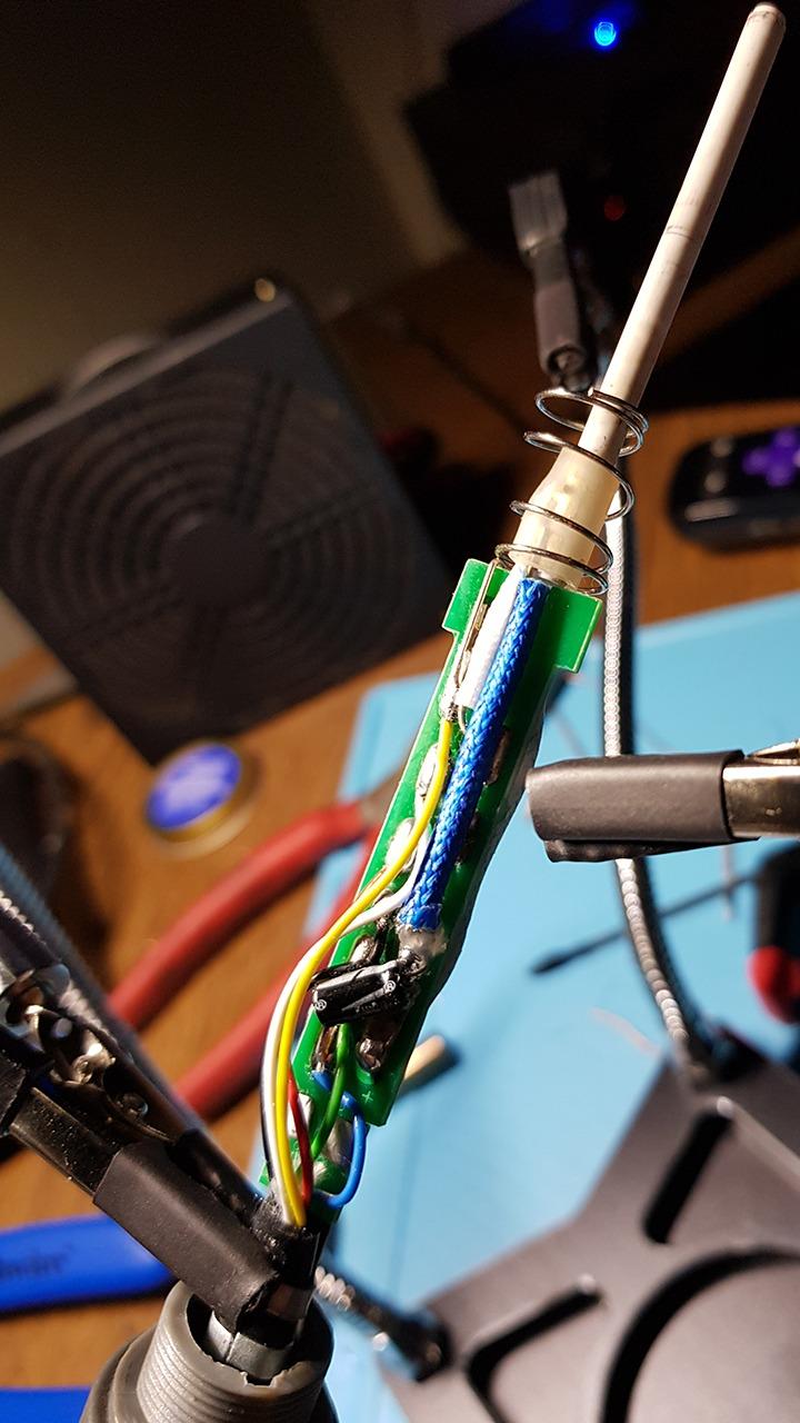 The Original X-Tronic 3020-XTS • 75W Soldering Iron Station Kit • 2 Helping Hands • Silicone Tool Mat • 5 Extra Tips • 50g Roll of Solder • Brass Sponge • Cleaning Flux • C/F Conversion • Auto Sleep! customer photo 1