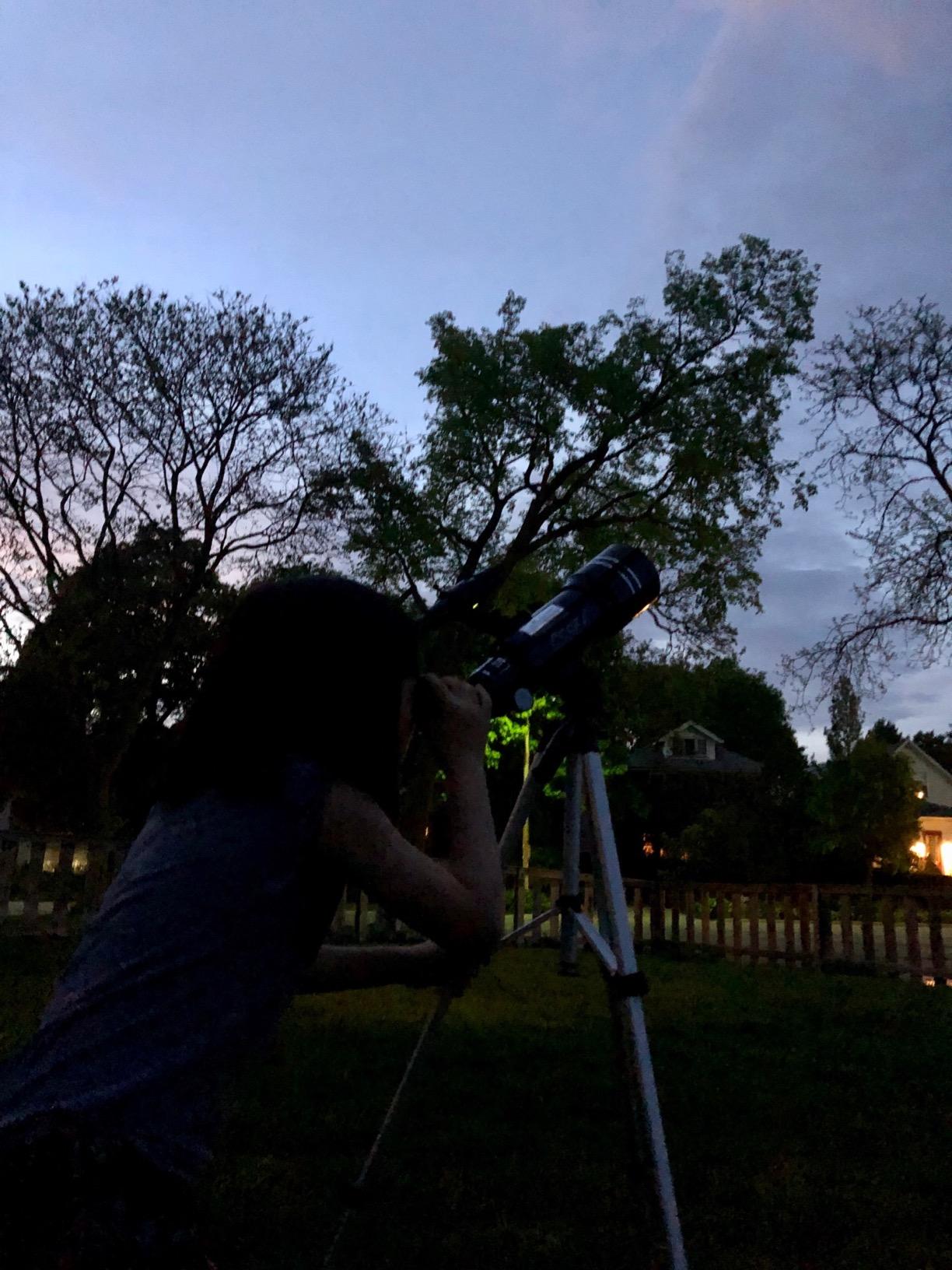 Telescope for Kids & Adults, 70mm Aperture 360mm Refractor (15X-150X) customer photo 1