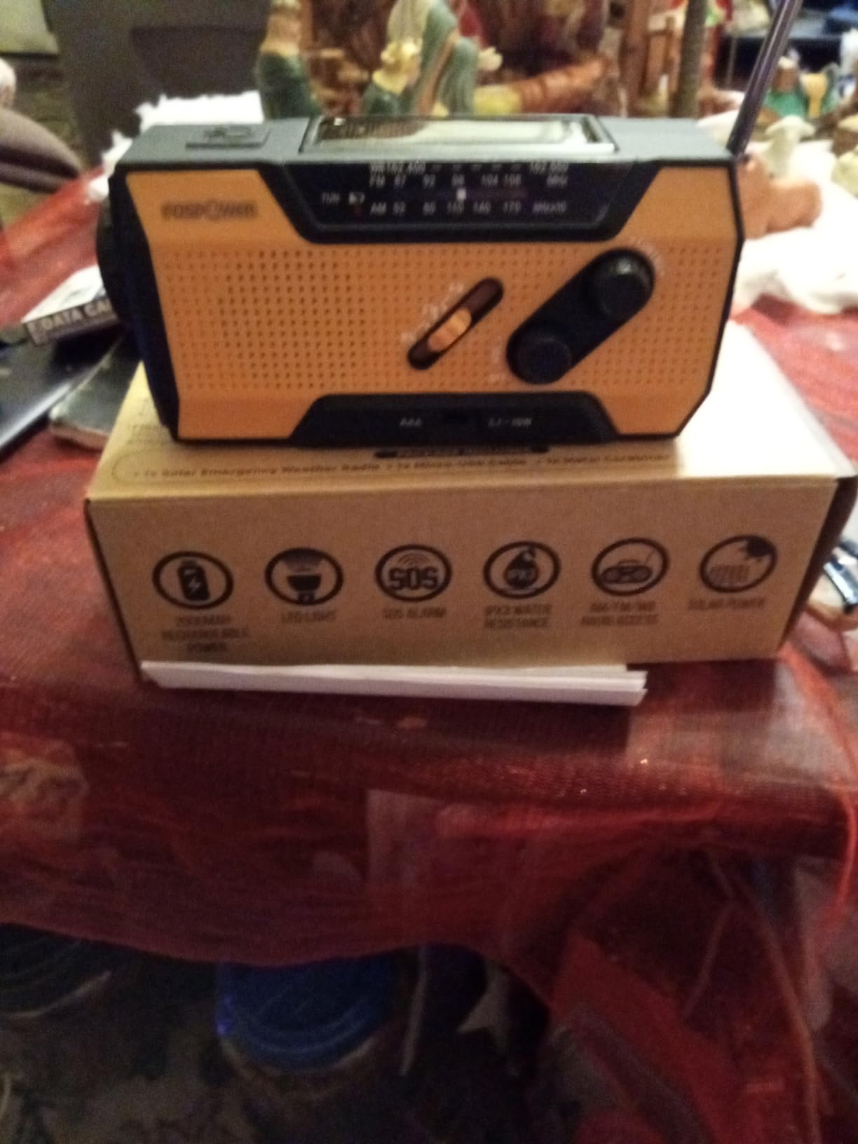 FosPower NOAA Emergency Weather Radio A1 7400mWh Solar Hand Crank (Orange) customer photo 2
