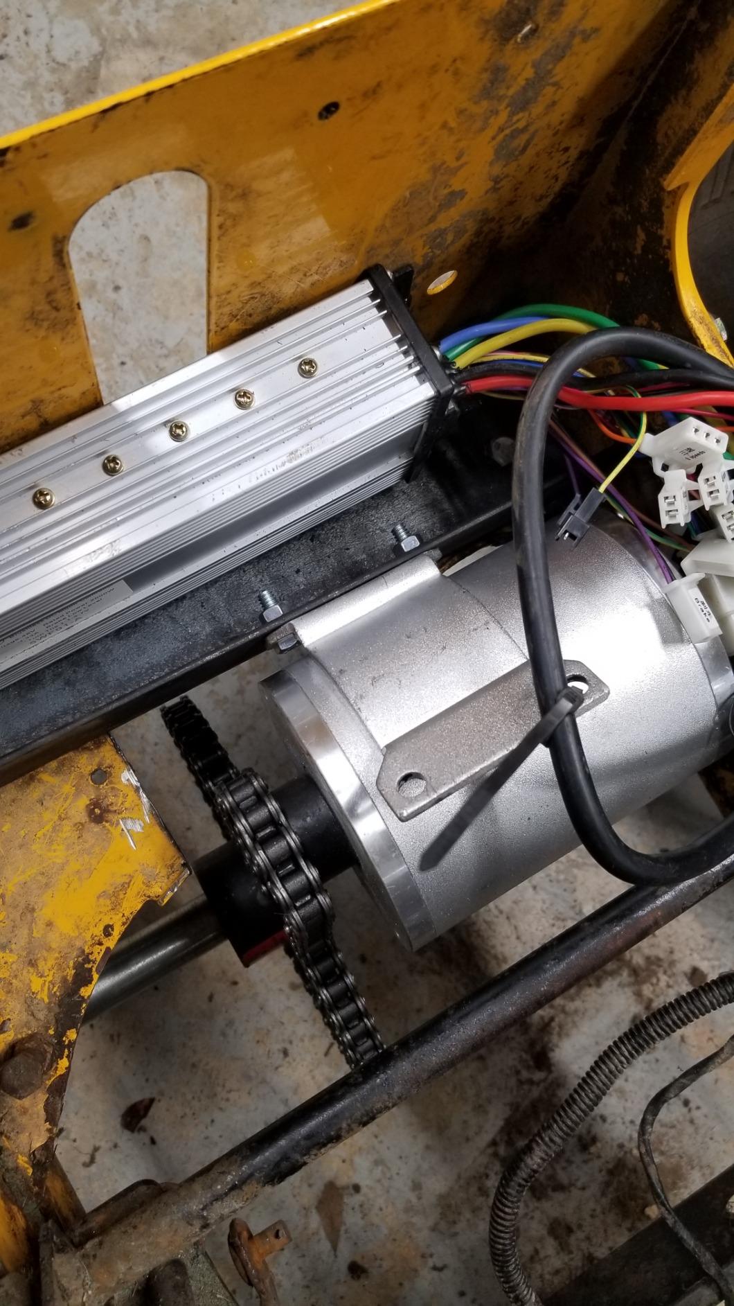 Electric Brushless DC Motor Kit,48V 2000W Motor,33A Controller,LCD Throttle customer photo 1