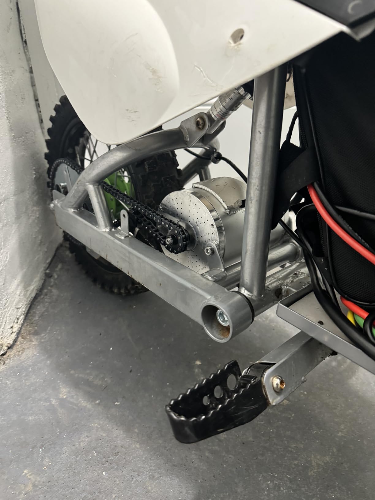 BLDC 72V 3000W Brushless Motor Kit with 50A Controller, Throttle, Pedal customer photo 1