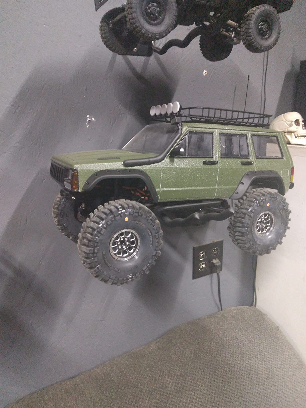 Cheerwing 1:10 Scale Rock Crawler 4WD Off-Road Remote Control Truck customer photo 1