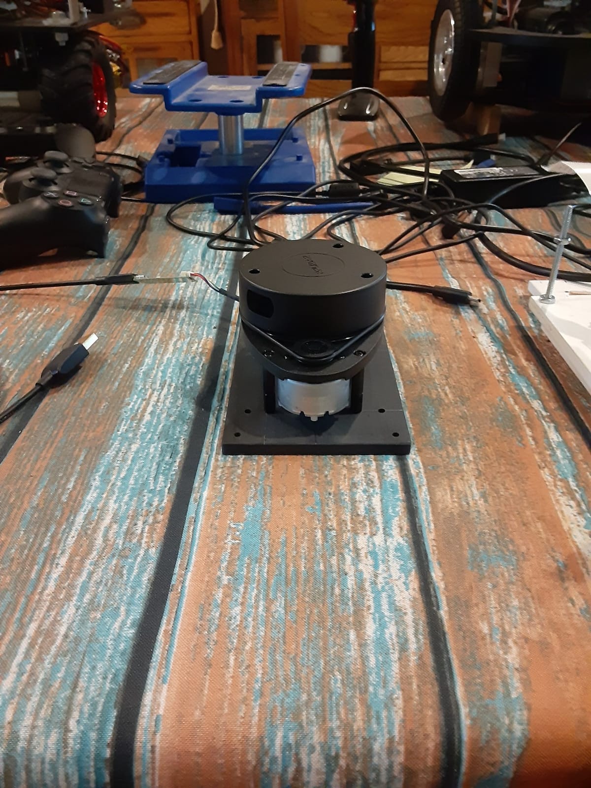 RPLIDAR A1M8 2D 360 Degree customer photo 2