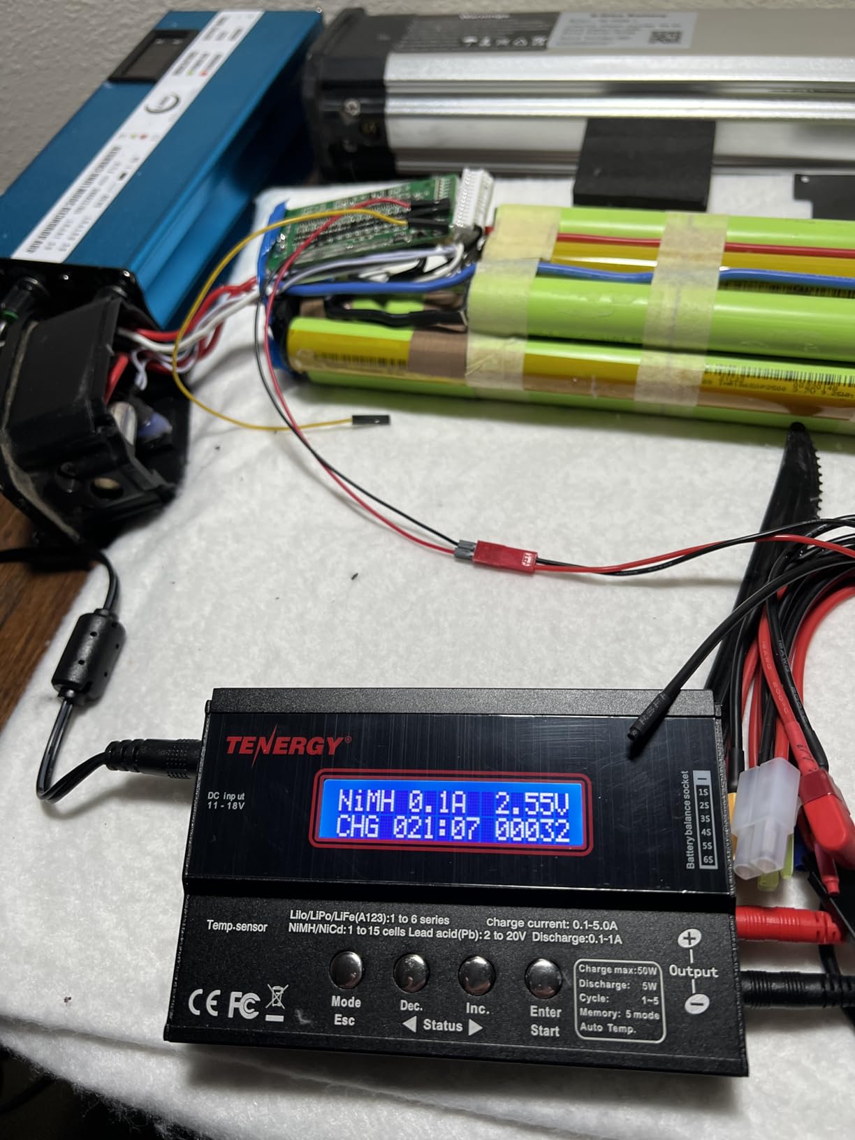 Tenergy 1S-6S Digital Battery Pack Charger for Li-Fe/Li-PO/NiCd/NiMH Packs Balance Charger Discharger w/Tamiya/JST/EC3/HiTec/Deans Connectors + Lipo Bag customer photo 2