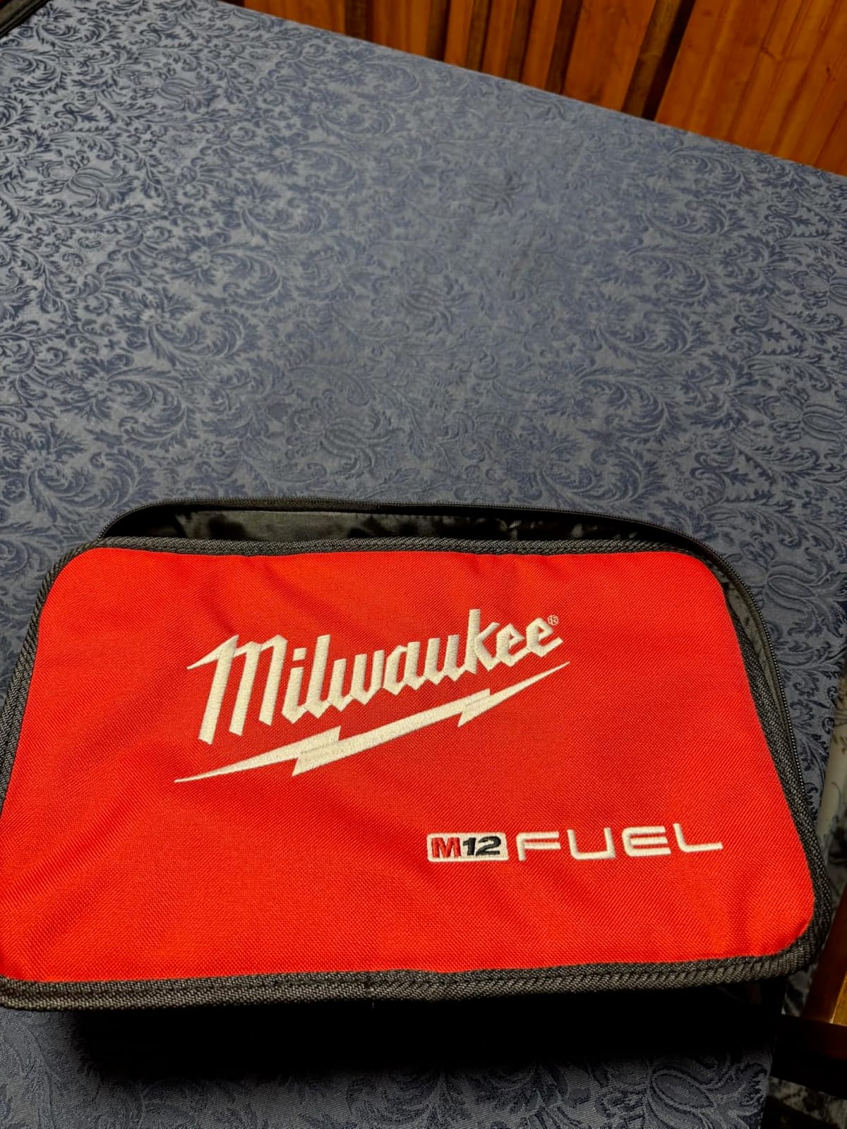 M12™ Fuel™ Surge™ 1/4 in. Hex Hydraulic Driver 2 Battery Kit customer photo 1
