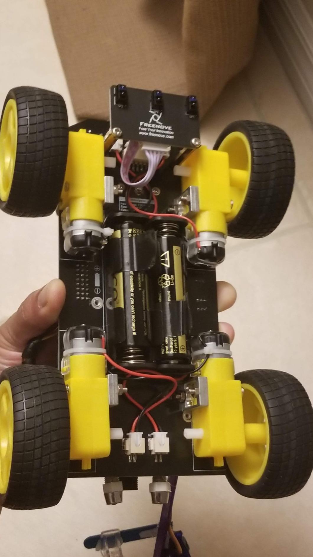 Freenove 4WD Smart Car Kit for Raspberry Pi 5 4 B 3 B+ Zero 2 W, Face Tracking, Line Tracking, Light Tracing, Obstacle Avoidance, App Control, Camera, Servo (Raspberry Pi NOT Included) customer photo 2