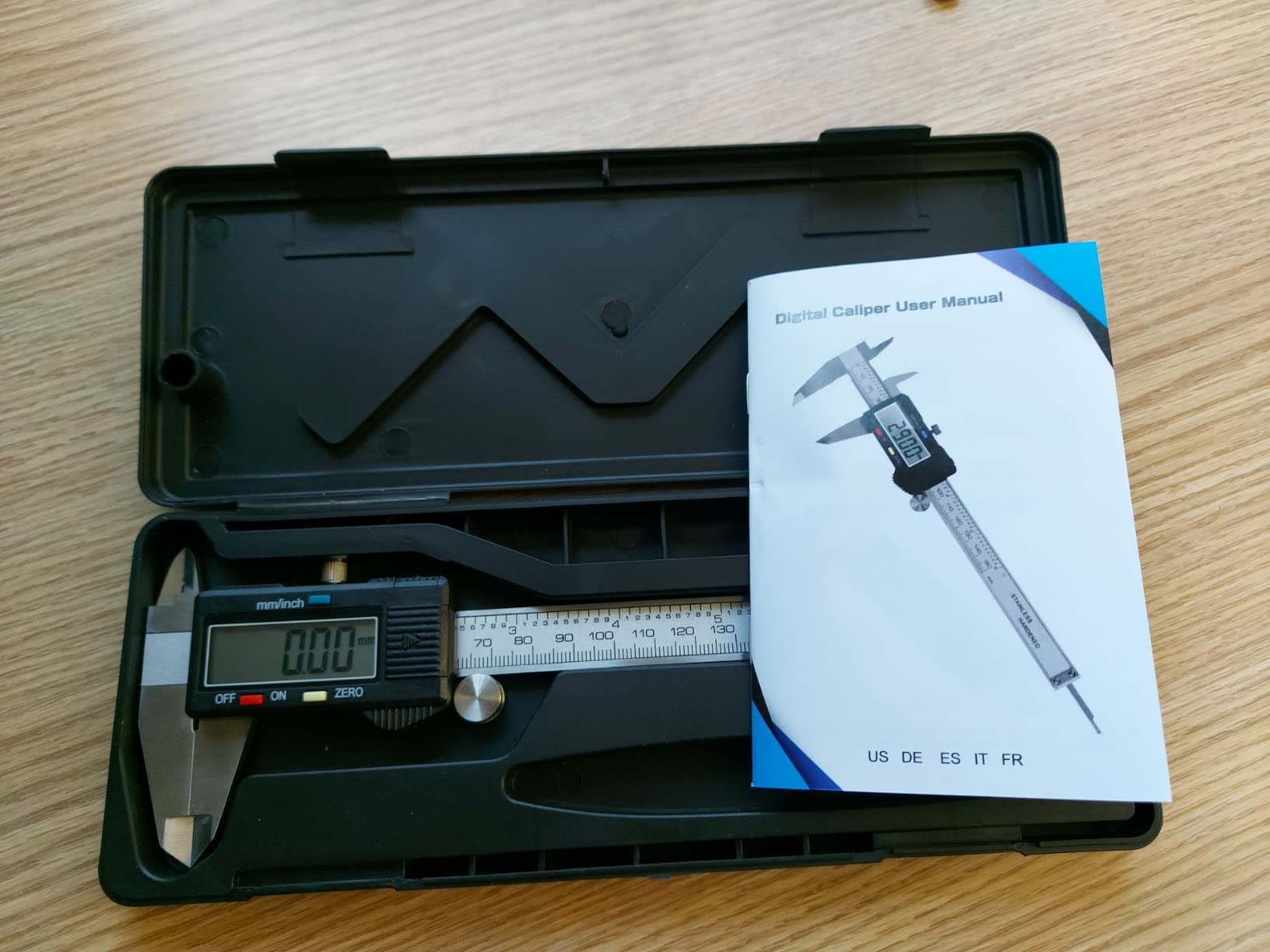 Caliper Measuring Tool, Qfun Vernier Digital Caliper Stainless Steel 6 Inch/150mm, Digital Micrometer Waterproof, Easy Switch from Inch to Millimeter, Large LCD Screen customer photo 1
