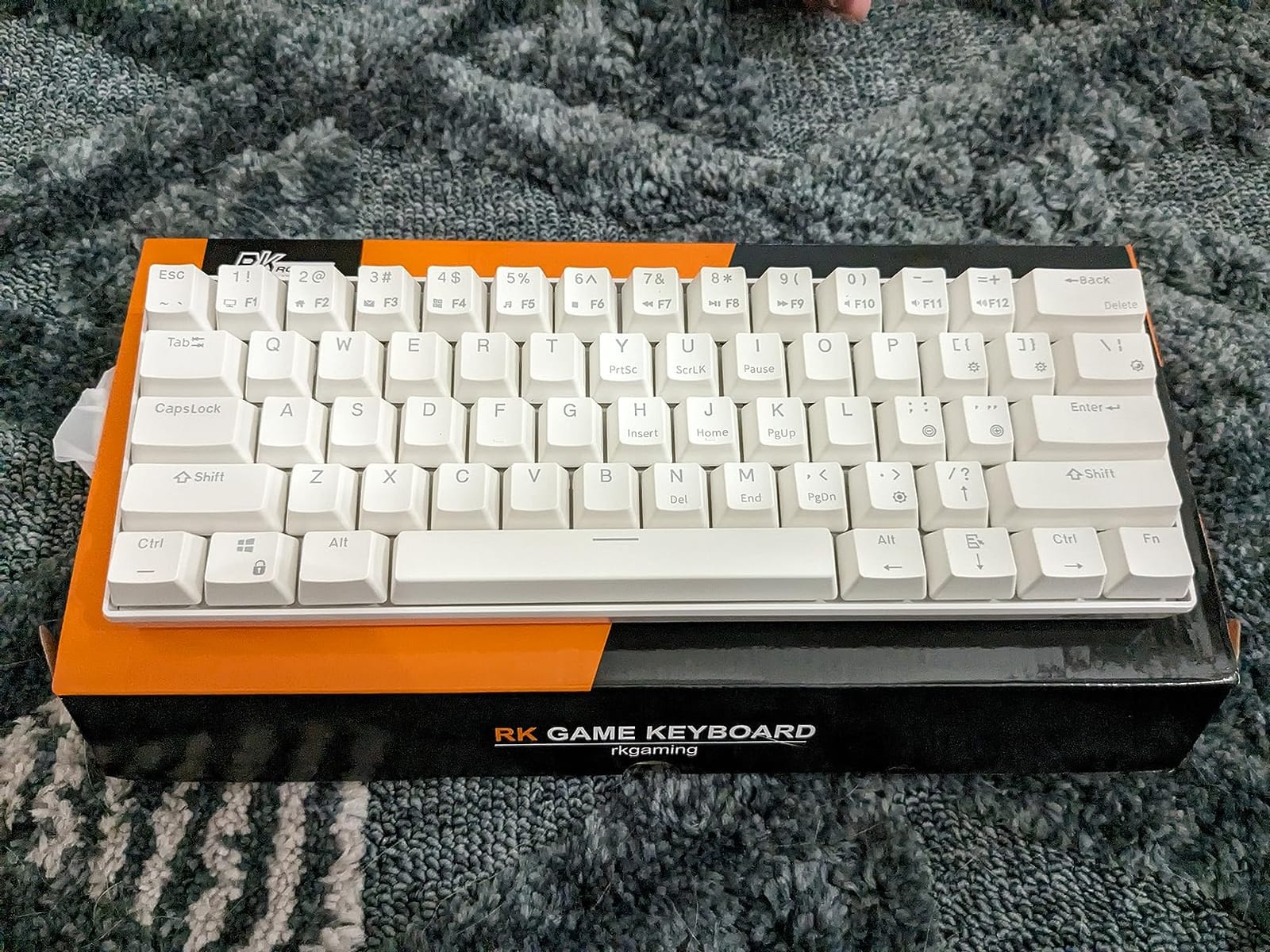 RK ROYAL KLUDGE RK61 Wired 60% Mechanical Gaming Keyboard Programmable QMK/VIA RGB Backlit 61 Keys Ultra-Compact Hot Swappable Blue Switch Black customer photo 1