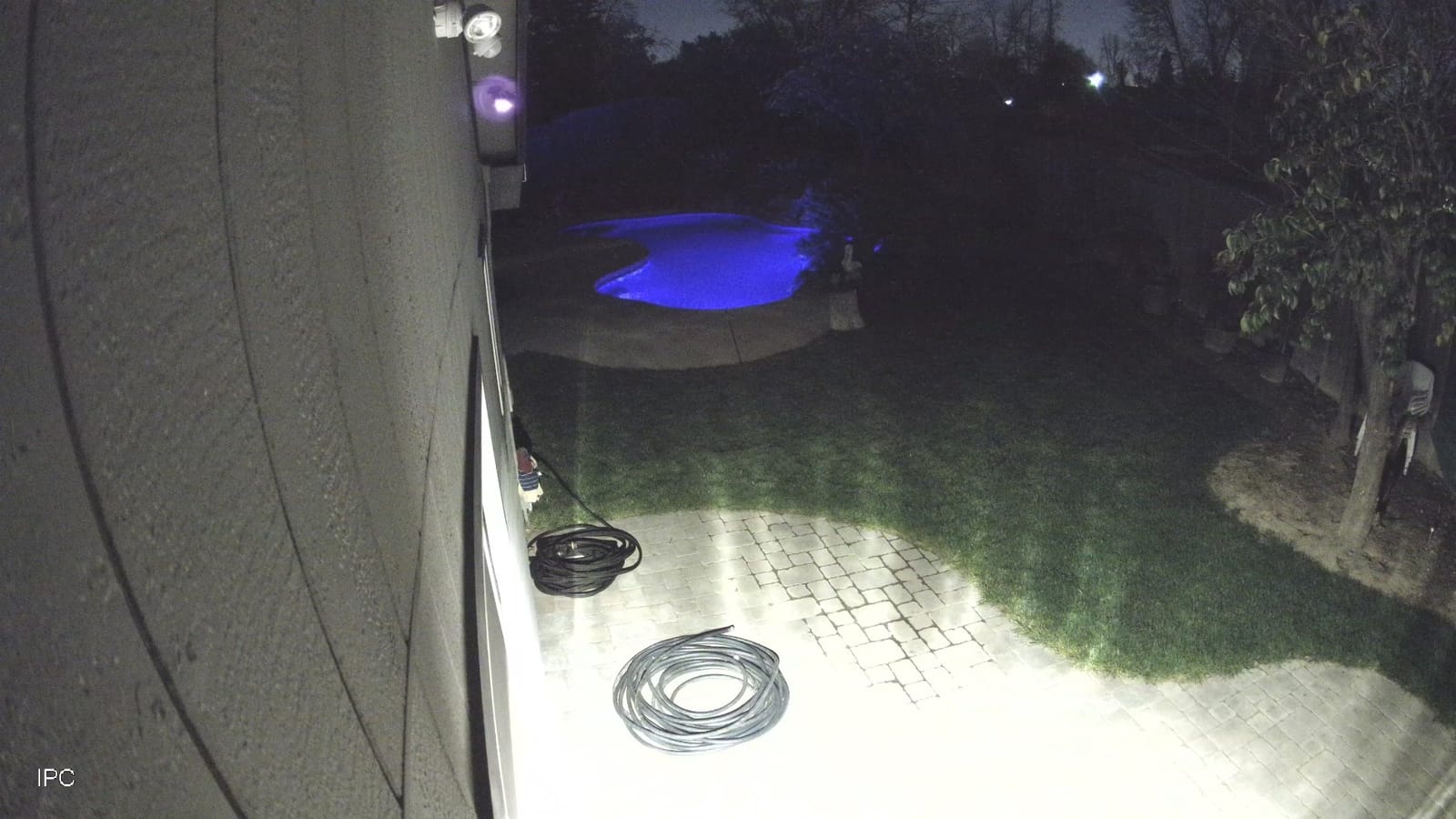 Amcrest UltraHD 4K (8MP) IP PoE AI Camera, FOV 129°, 49ft Color Nightvision, Security Outdoor Bullet Camera, Human & Vehicle Detection, Active Deterrent, 4K @15fps, IP8M-2796EW-AI (White) customer photo 1