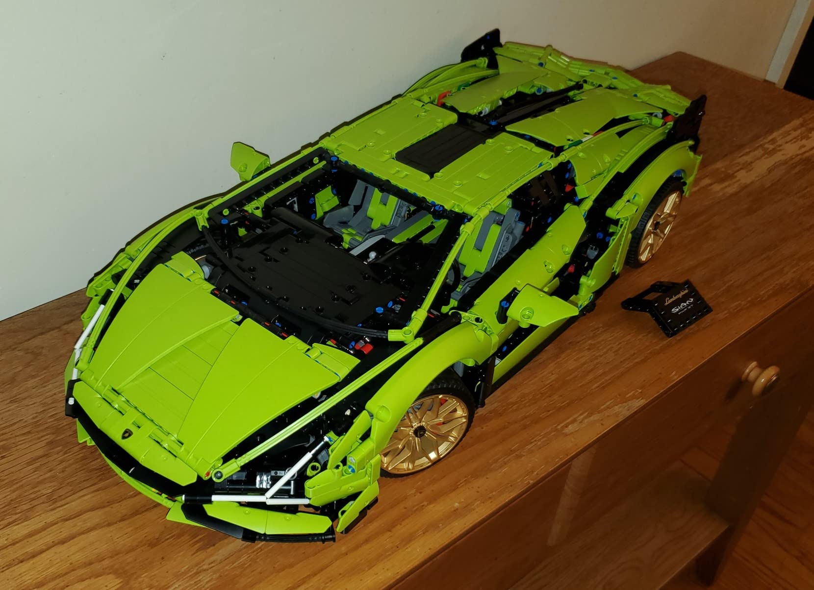 LEGO Technic Lamborghini Sián FKP 37 Building Sets for Adults - Detailed Lamborghini Model Car Kit for Men & Women, Ages 18+ Years - Display in Room as Decor - 42115 customer photo 1