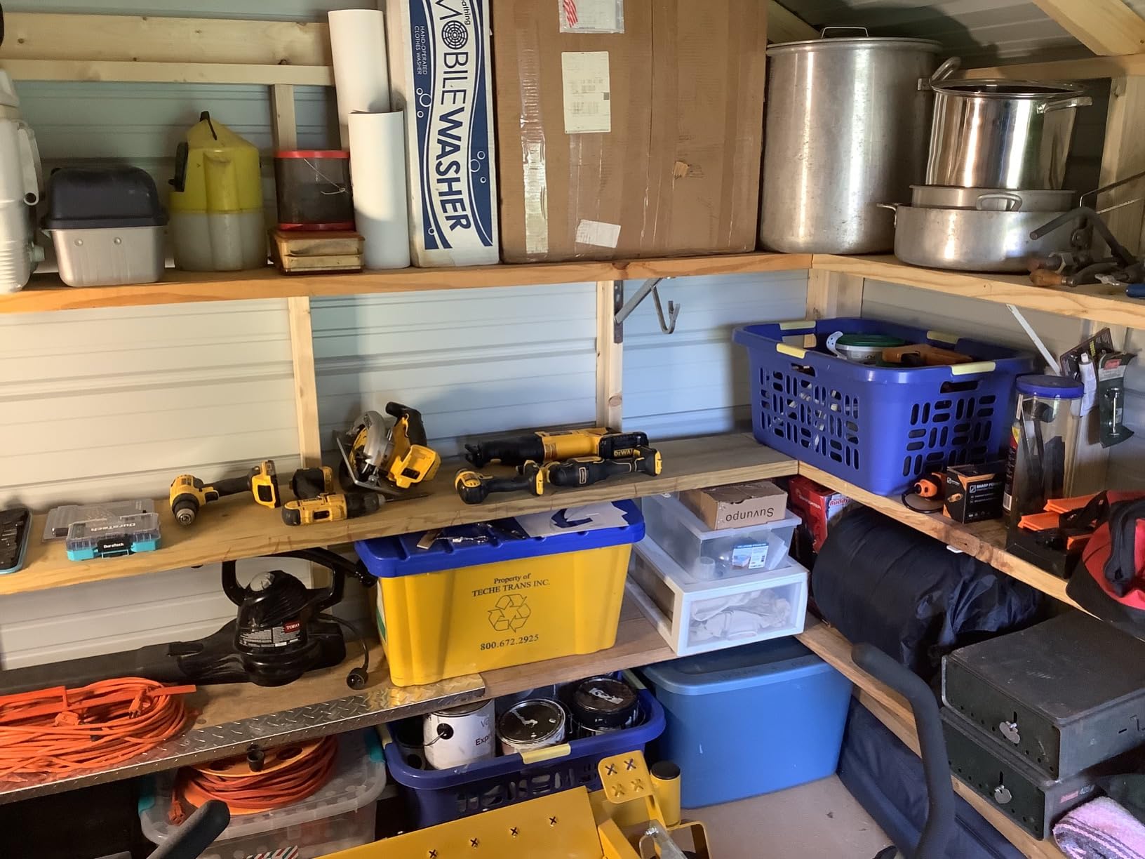 DEWALT Tools 5 Tool Power Tool Combo Kit, Cordless Drill Impact Driver Saw Oscillating Multi-tool Set with 20V MAX Battery and Charger (DCK551D1M1) customer photo 1