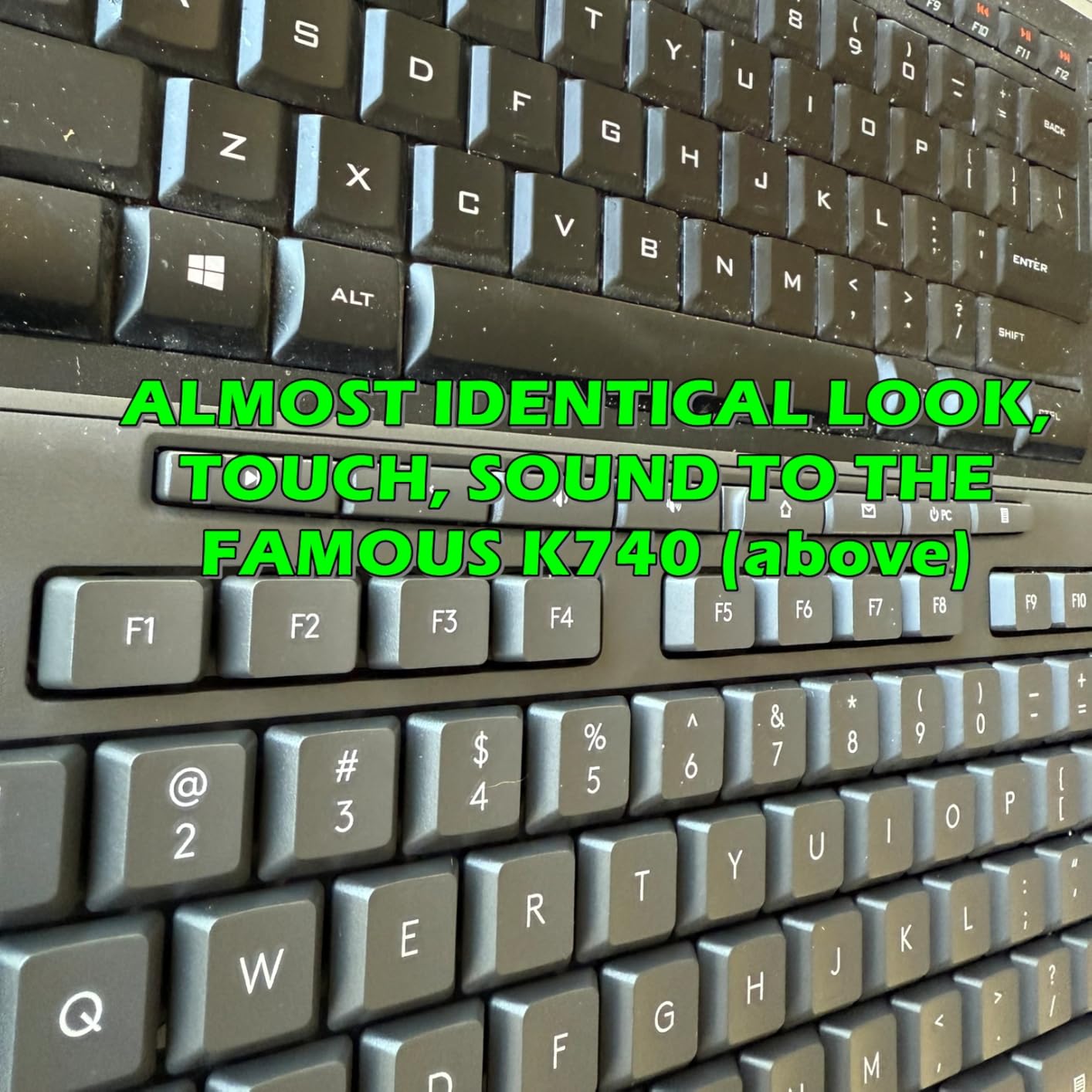 Logitech MK295 Full Size Silent Wireless Keyboard Mouse Combo - Off White customer photo 1