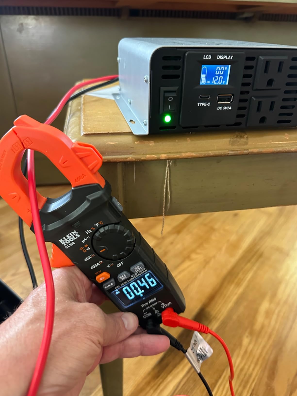 Klein Tools CL390 AC/DC Digital Clamp Meter, Auto-Ranging, 400 Amp customer photo 2