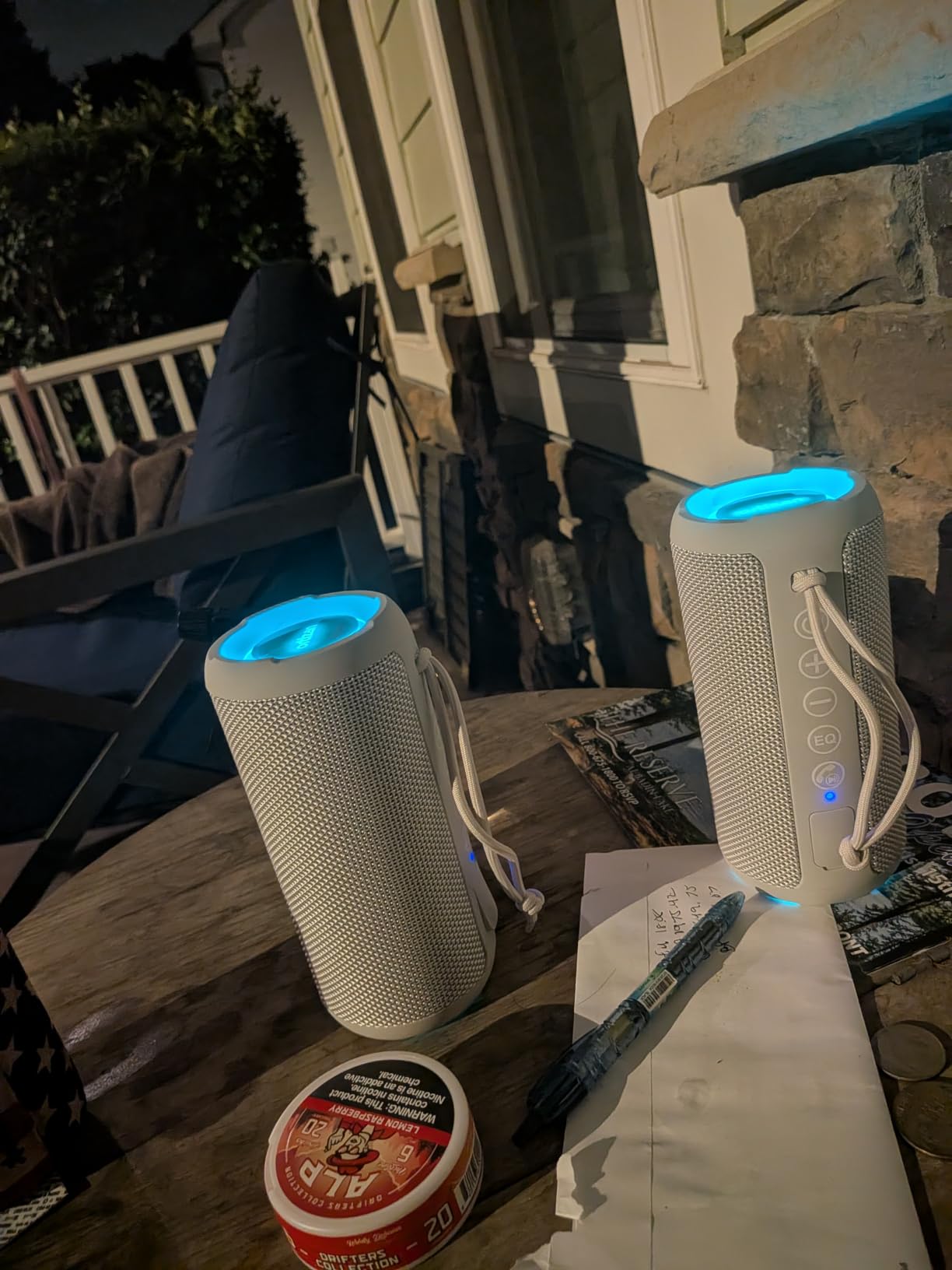 Ortizan X10 Portable Bluetooth Speaker (1st Gen), IPX7 Waterproof, Wireless customer photo 1