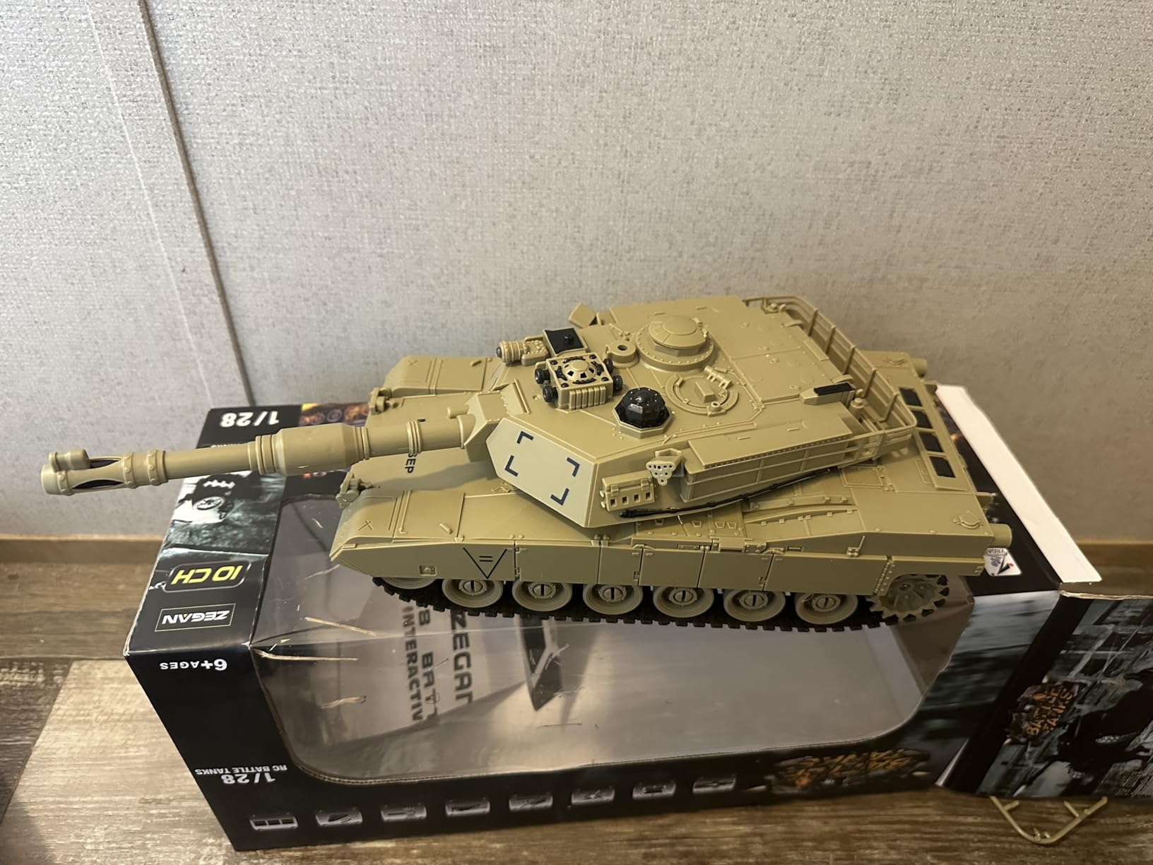 RC Tank US M1A2 Abrams Remote Control Military Tank Toy customer photo 1